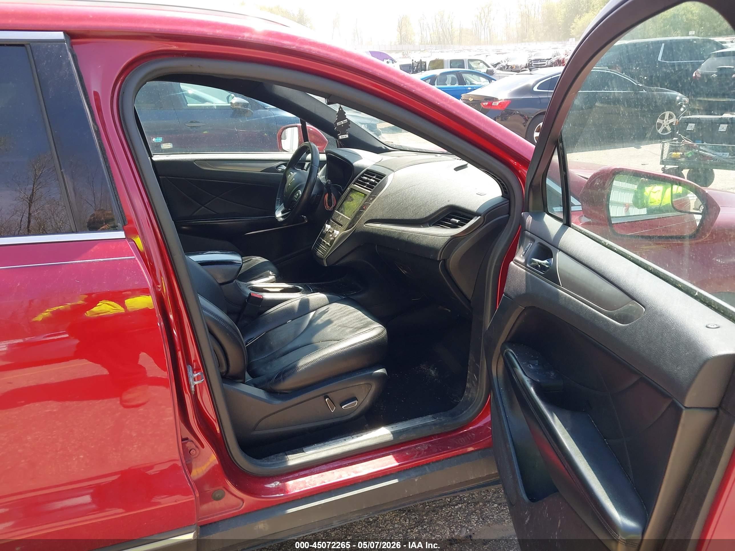 LINCOLN MKC image 5