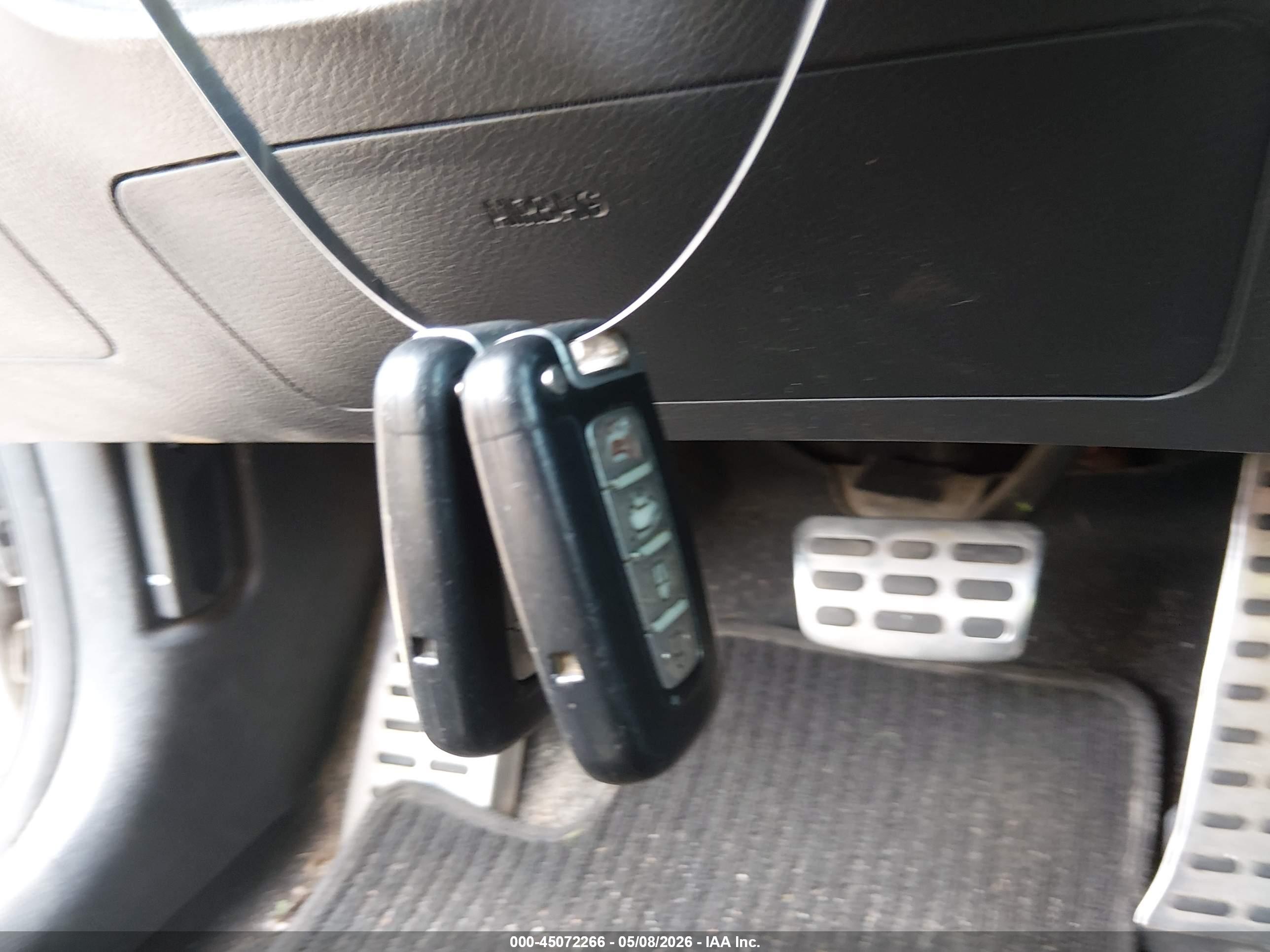HYUNDAI ELANTRA image 11