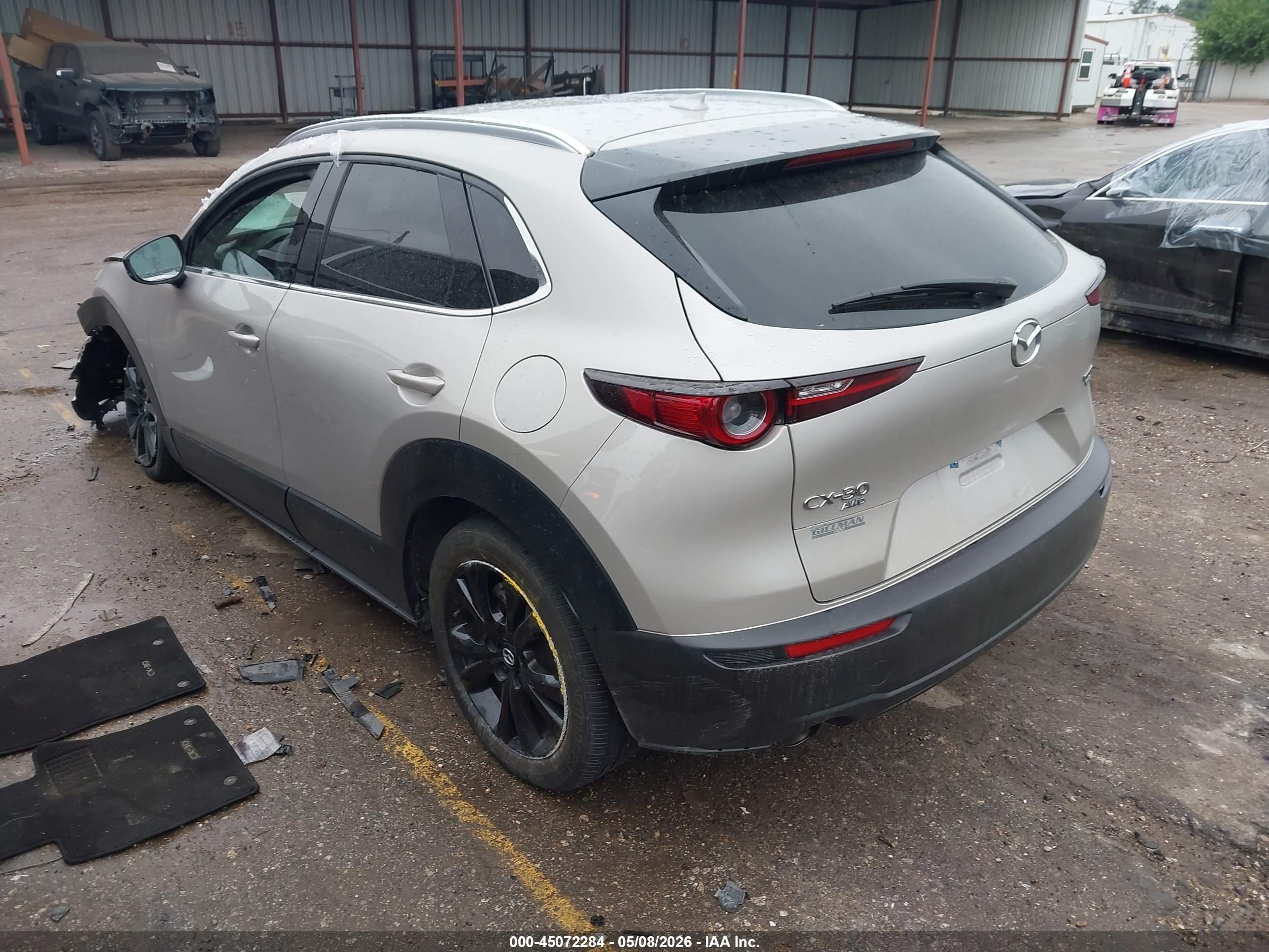 MAZDA CX-30 image 3