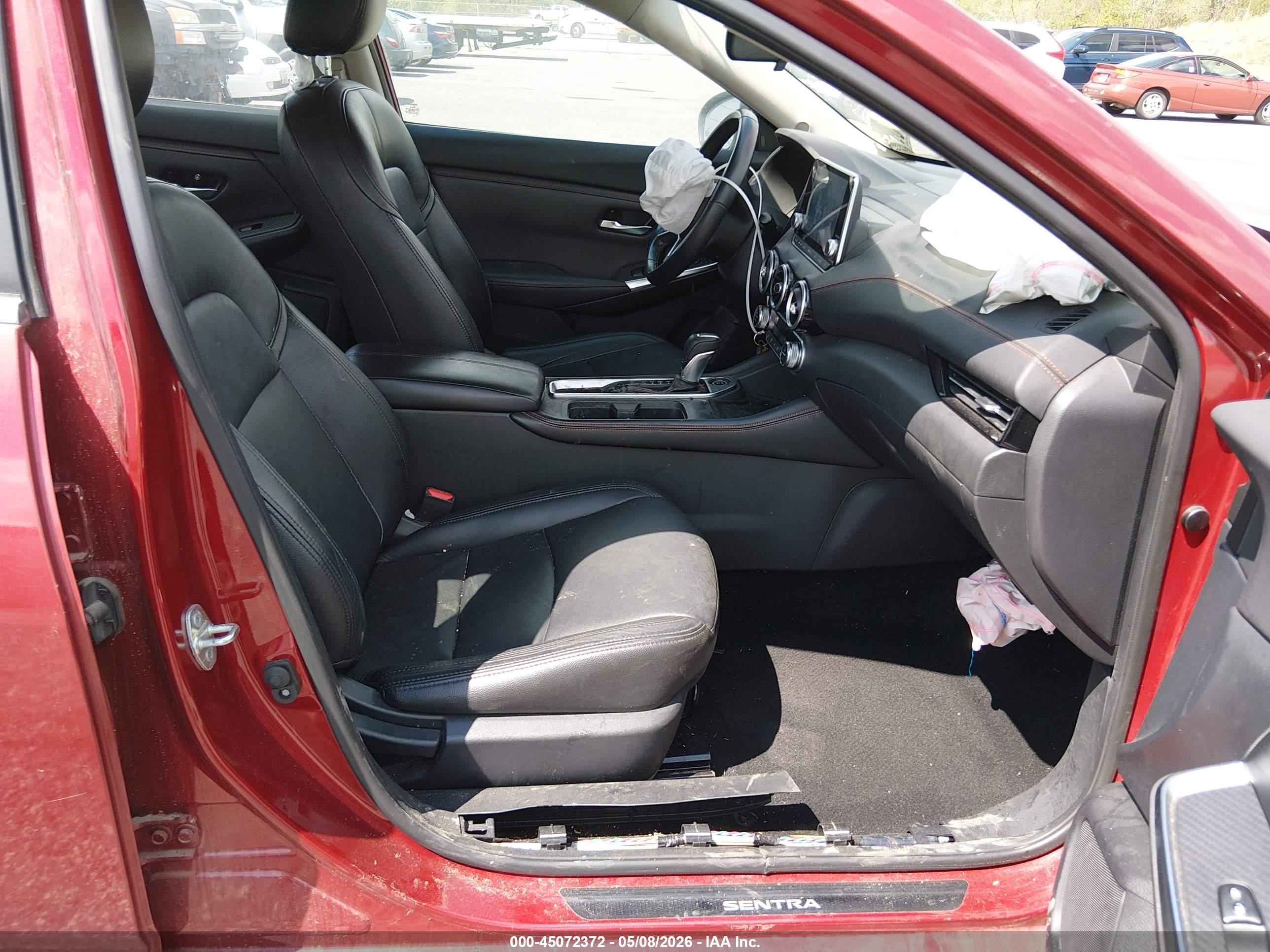 NISSAN SENTRA image 5