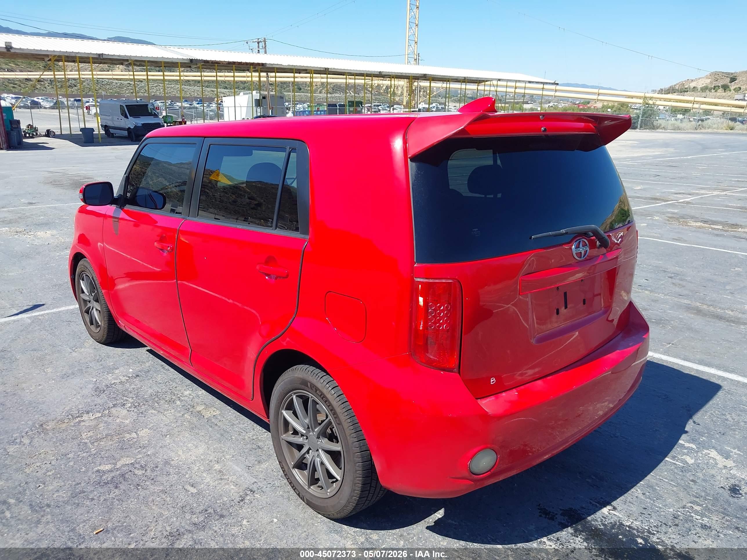 SCION XB image 3