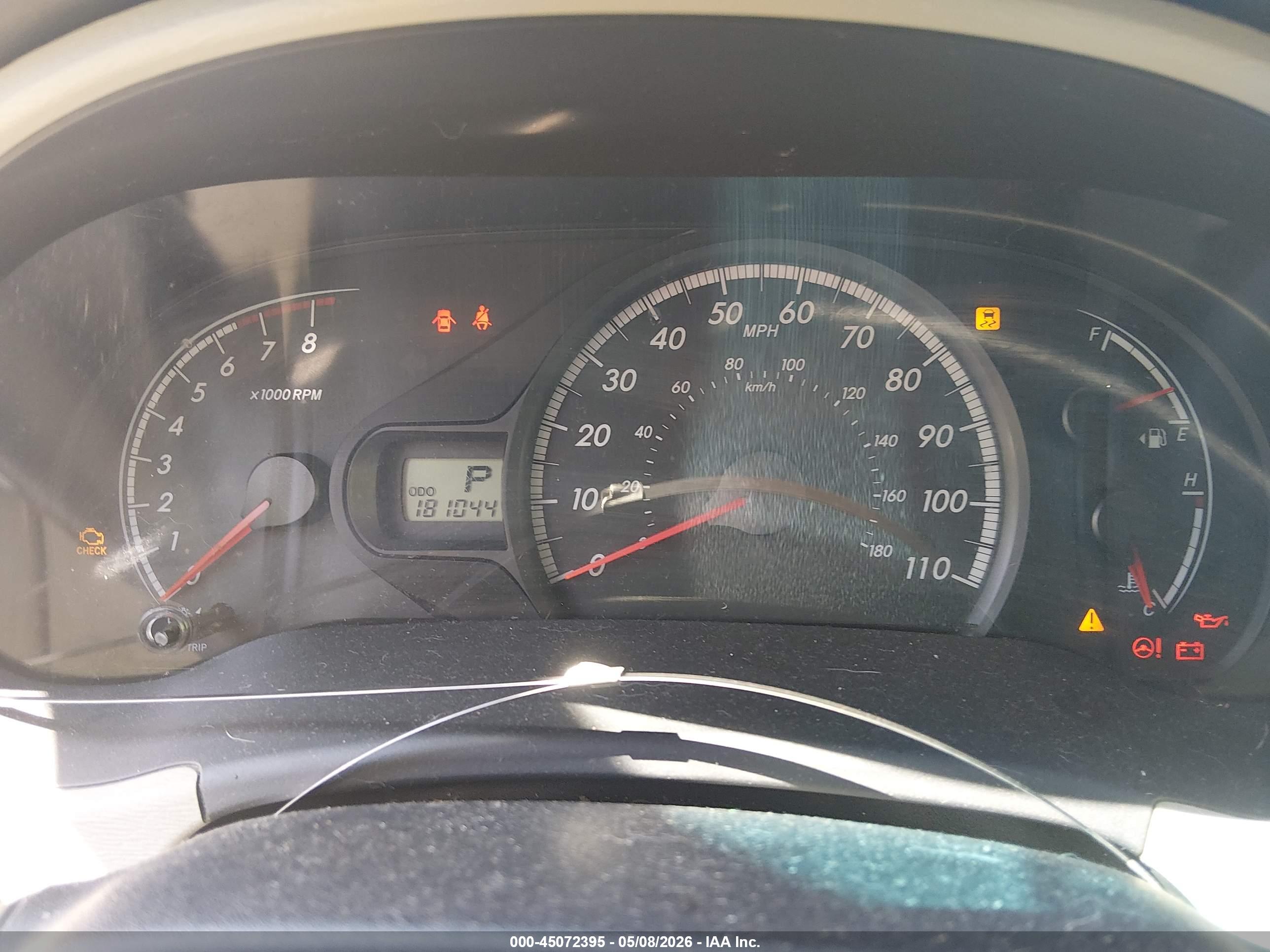 TOYOTA SIENNA image 7