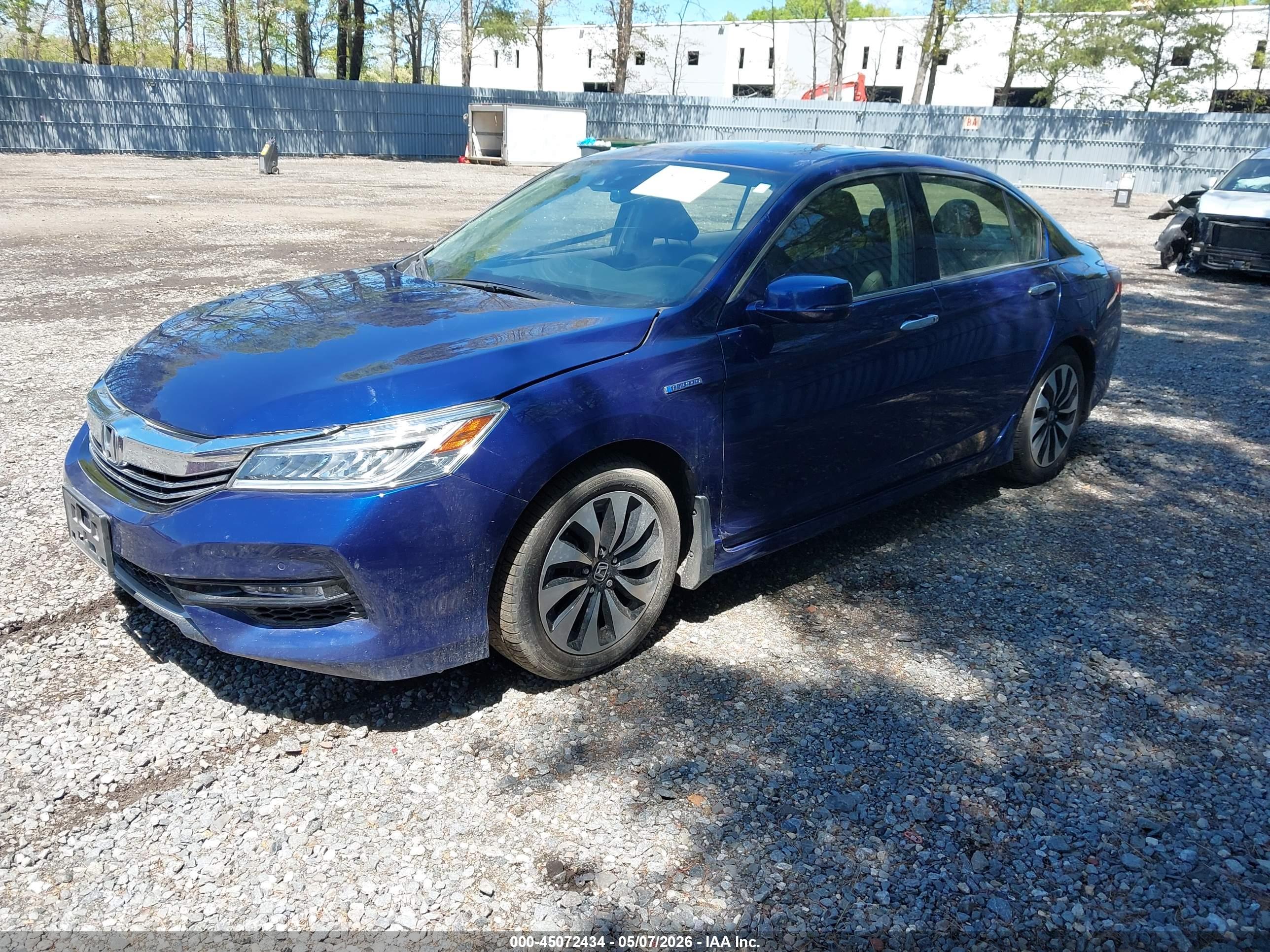HONDA ACCORD image 2
