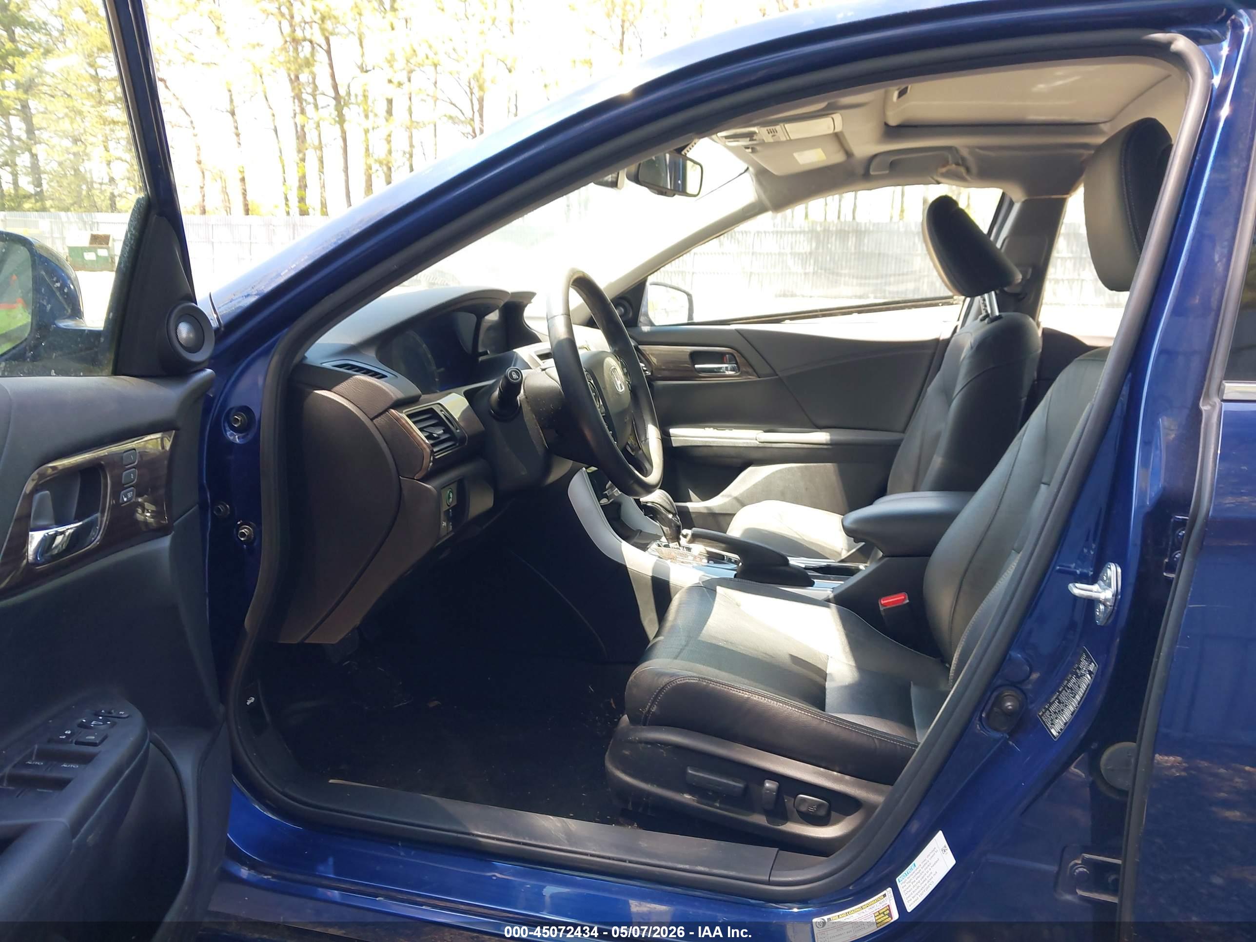 HONDA ACCORD image 5