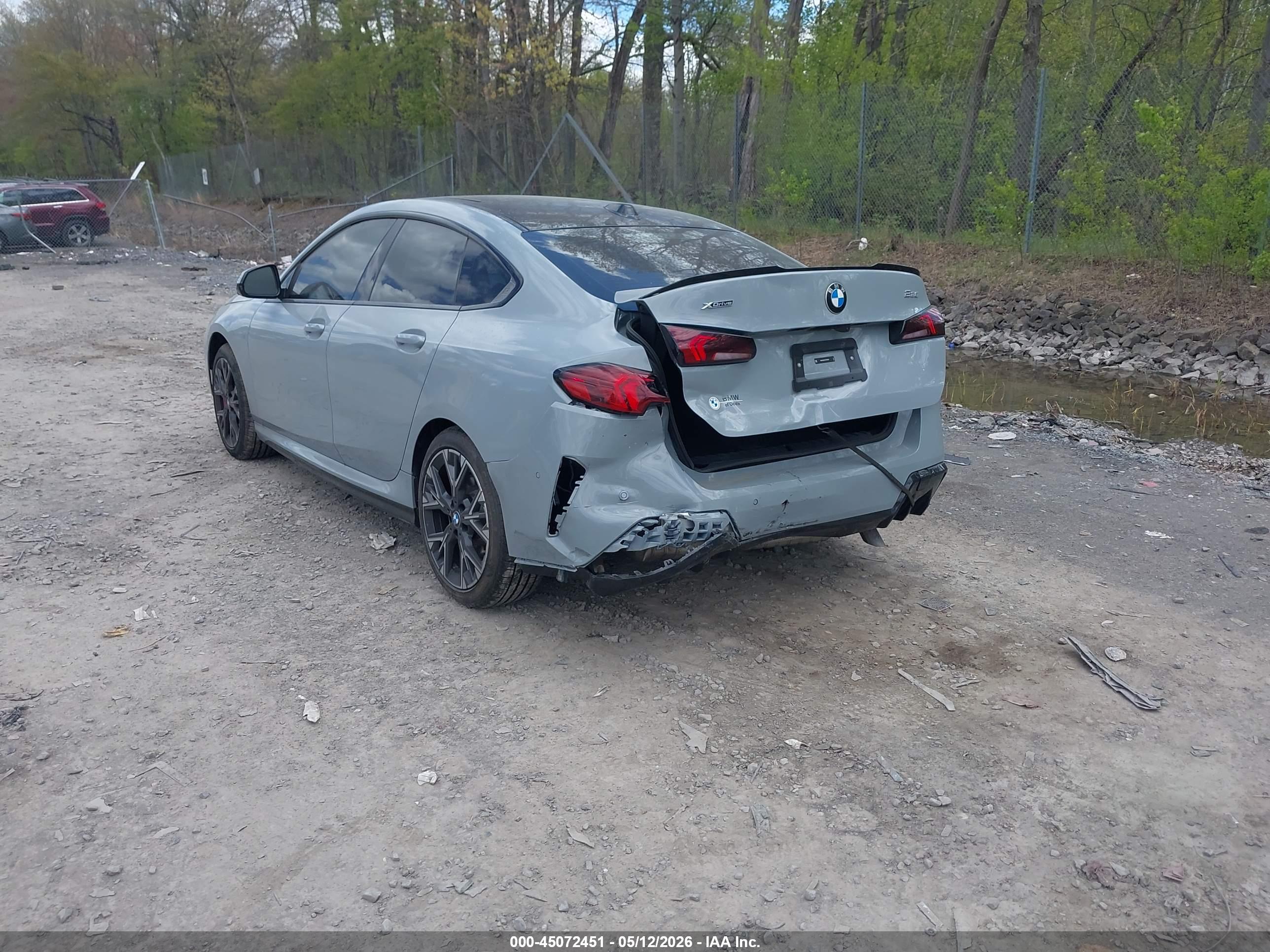 BMW 228 image 3