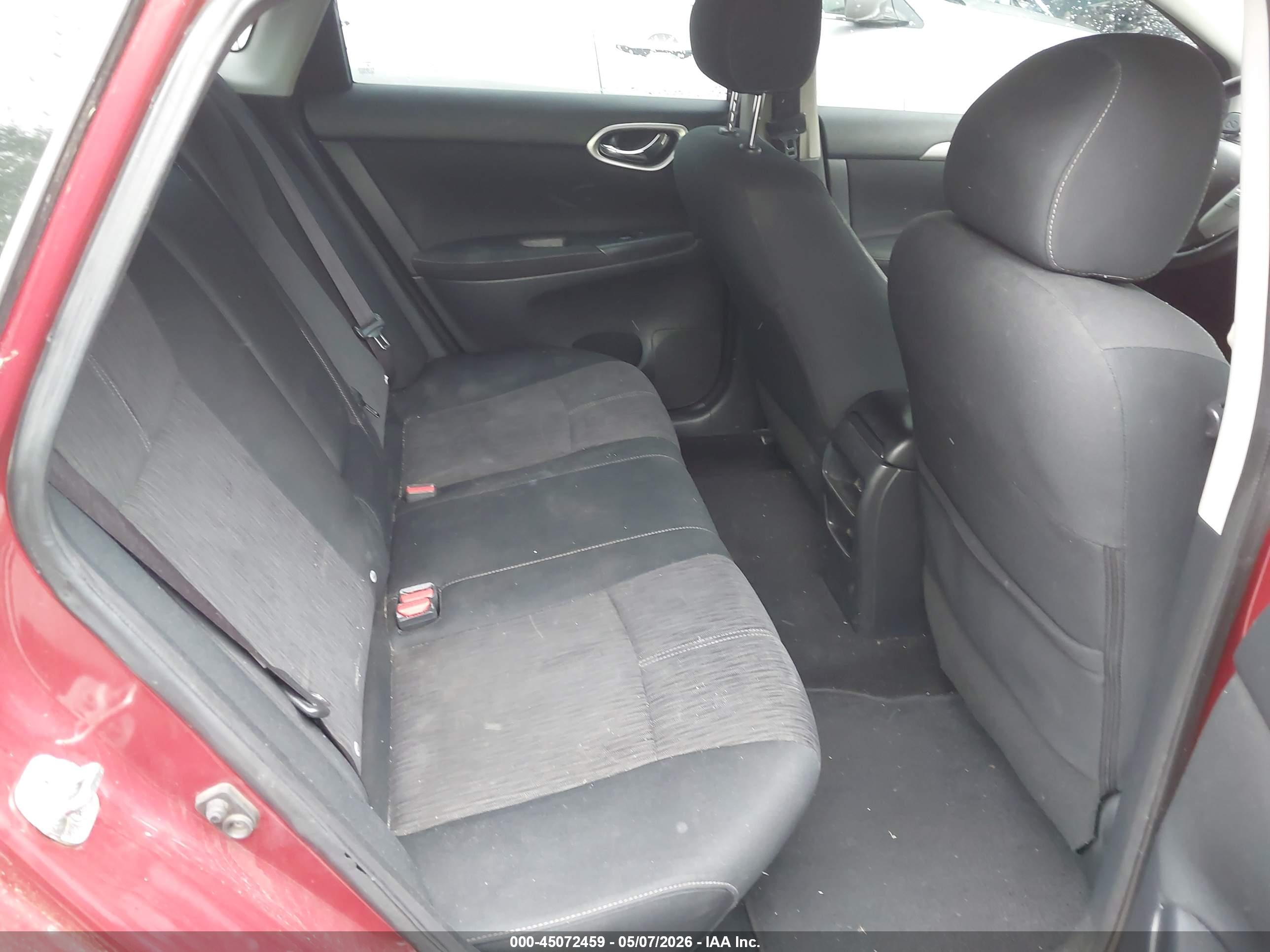NISSAN SENTRA image 8