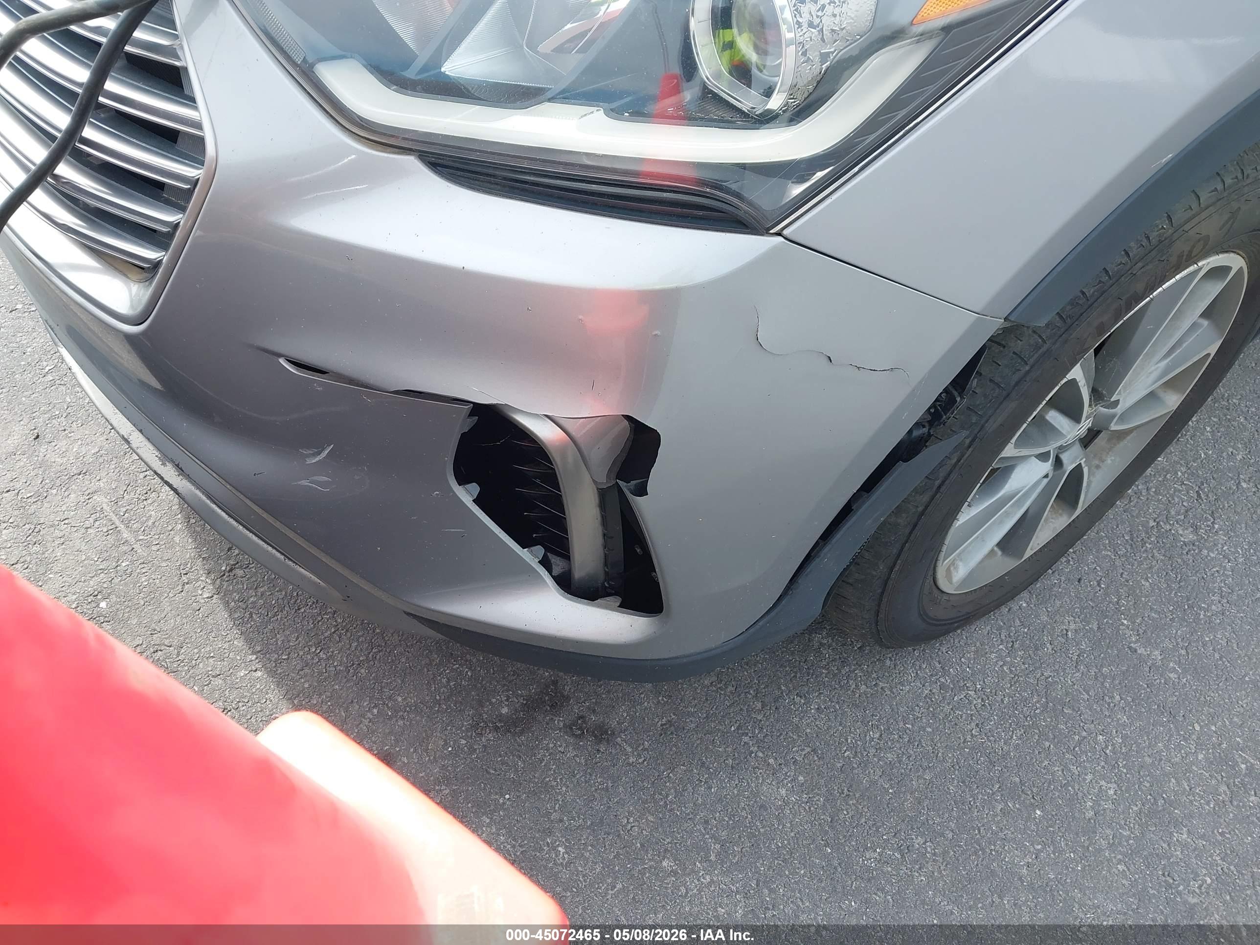 HYUNDAI SANTA image 6