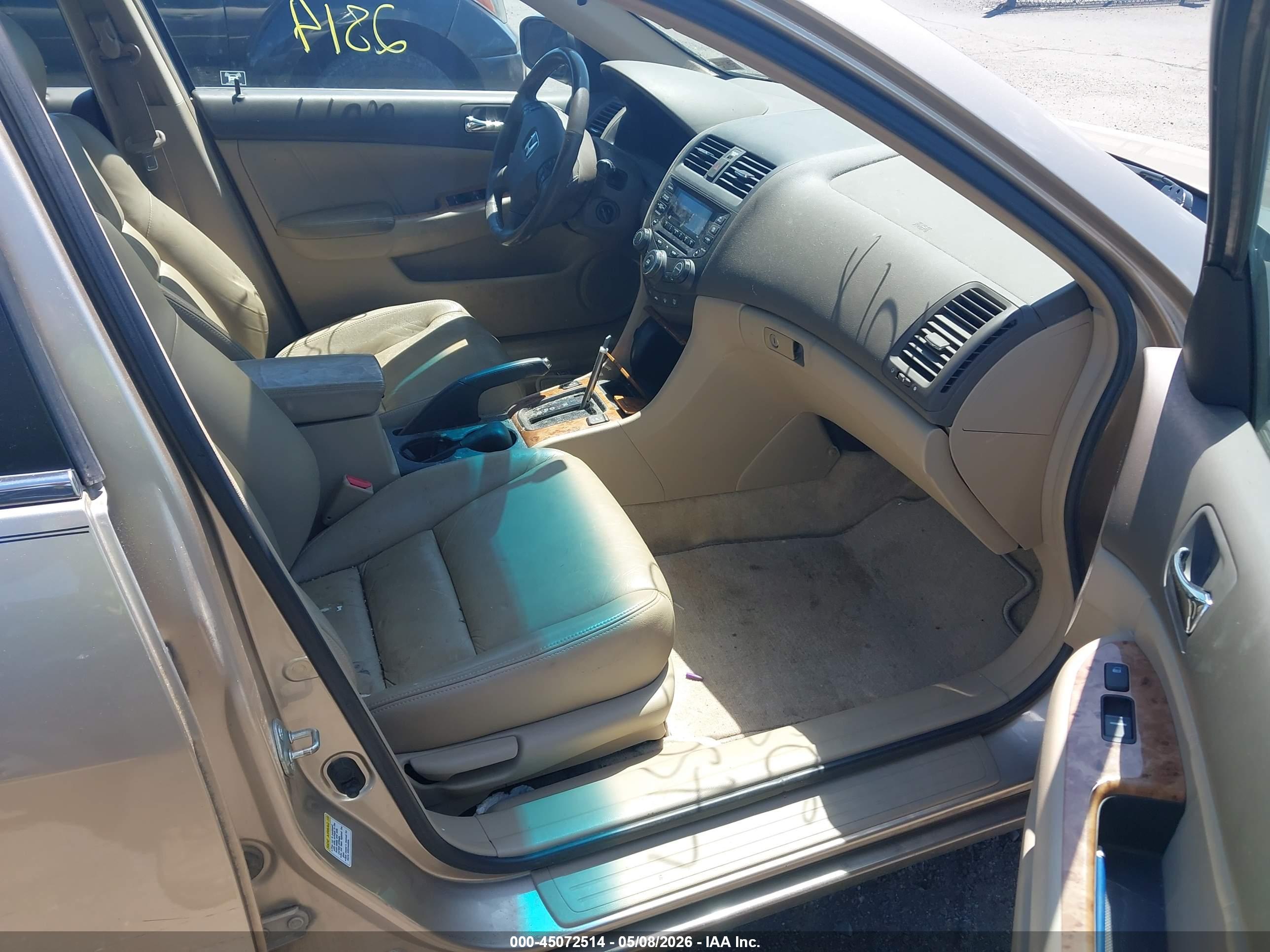 HONDA ACCORD image 5