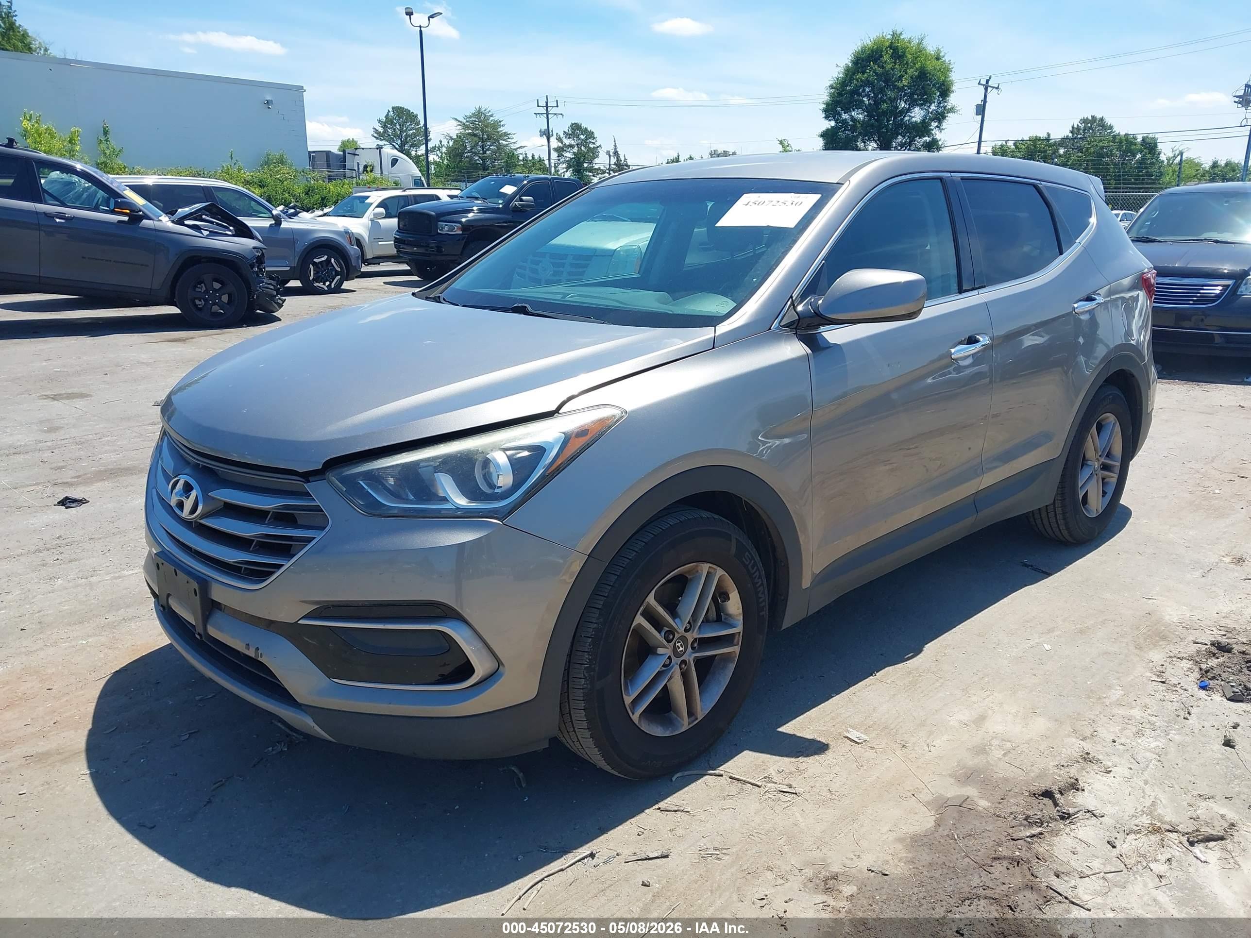 HYUNDAI SANTA image 2