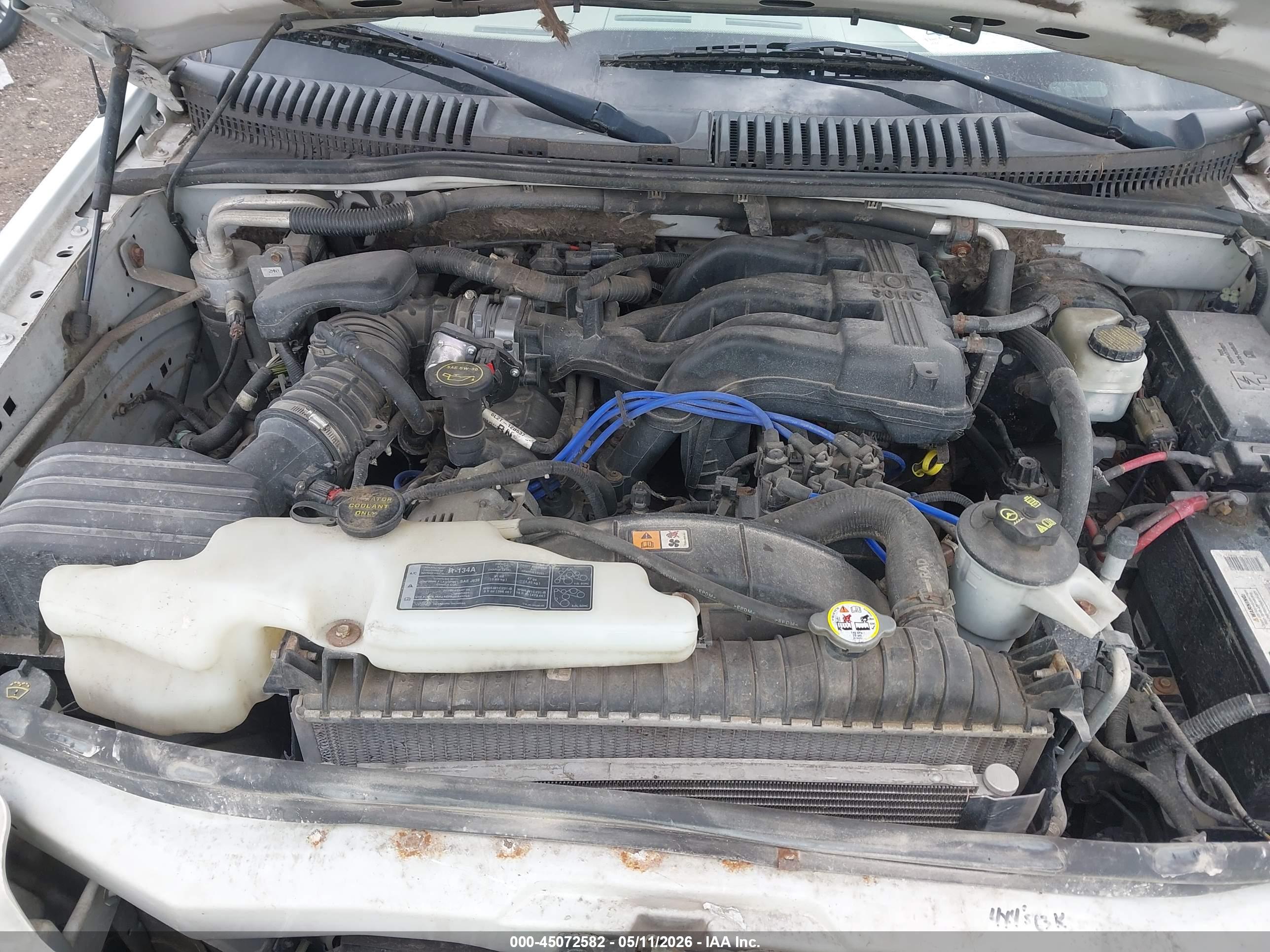 FORD EXPLORER image 10