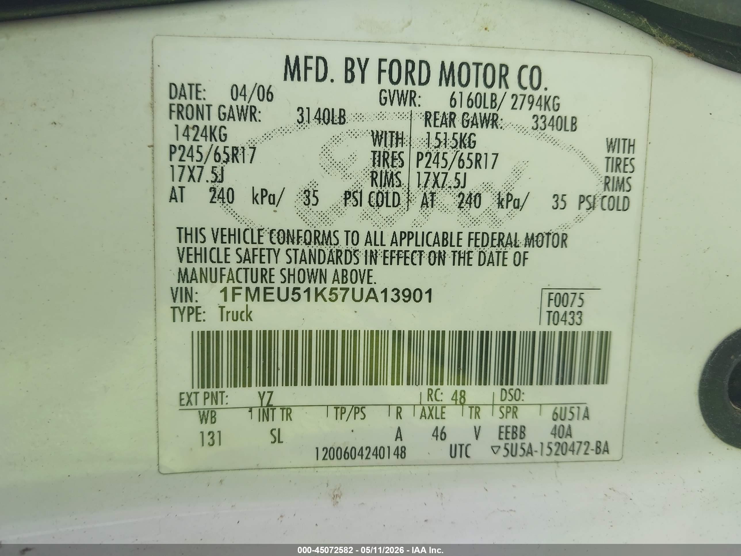FORD EXPLORER image 9
