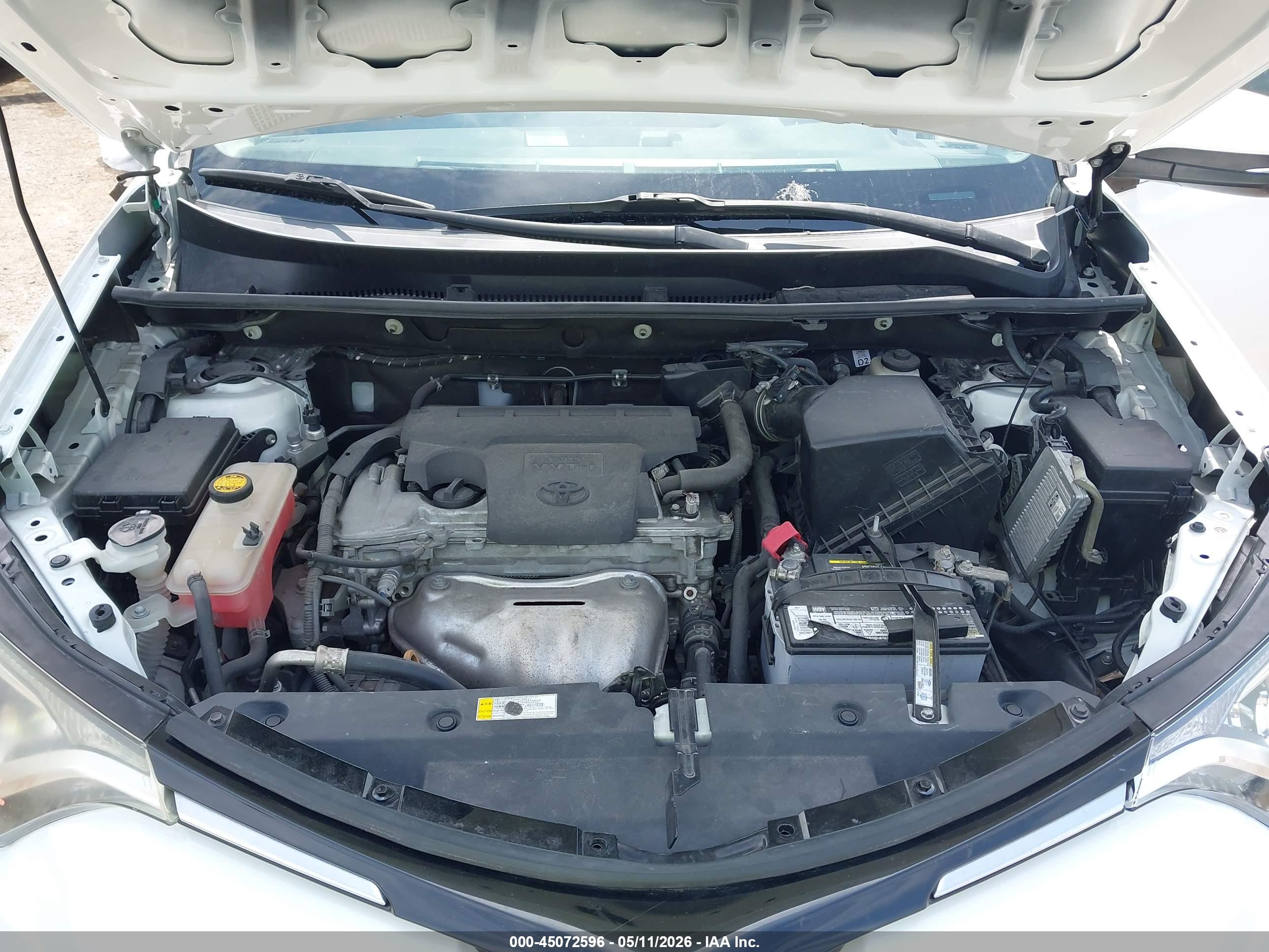 TOYOTA RAV4 image 10