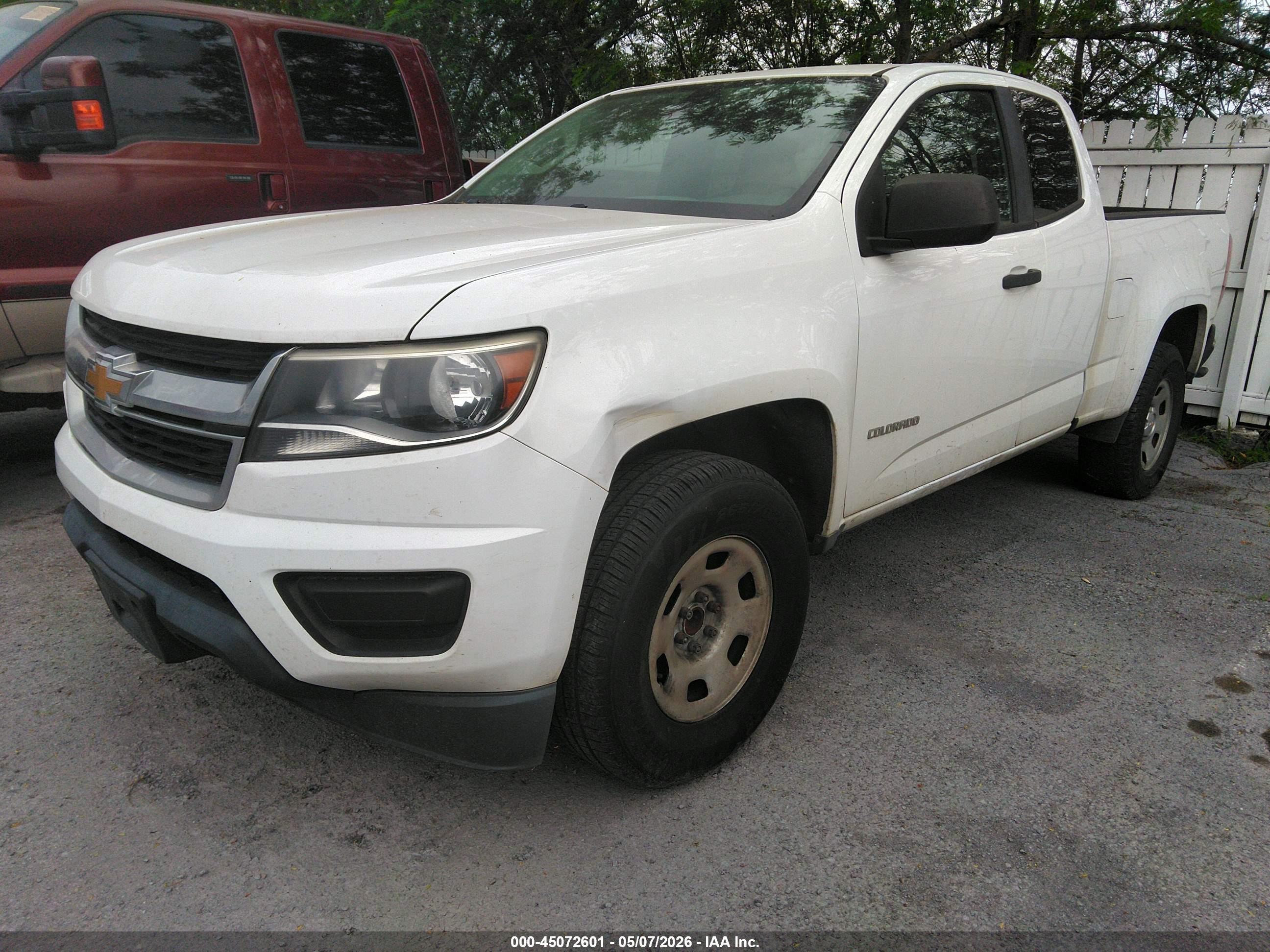 CHEVROLET COLORADO image 2