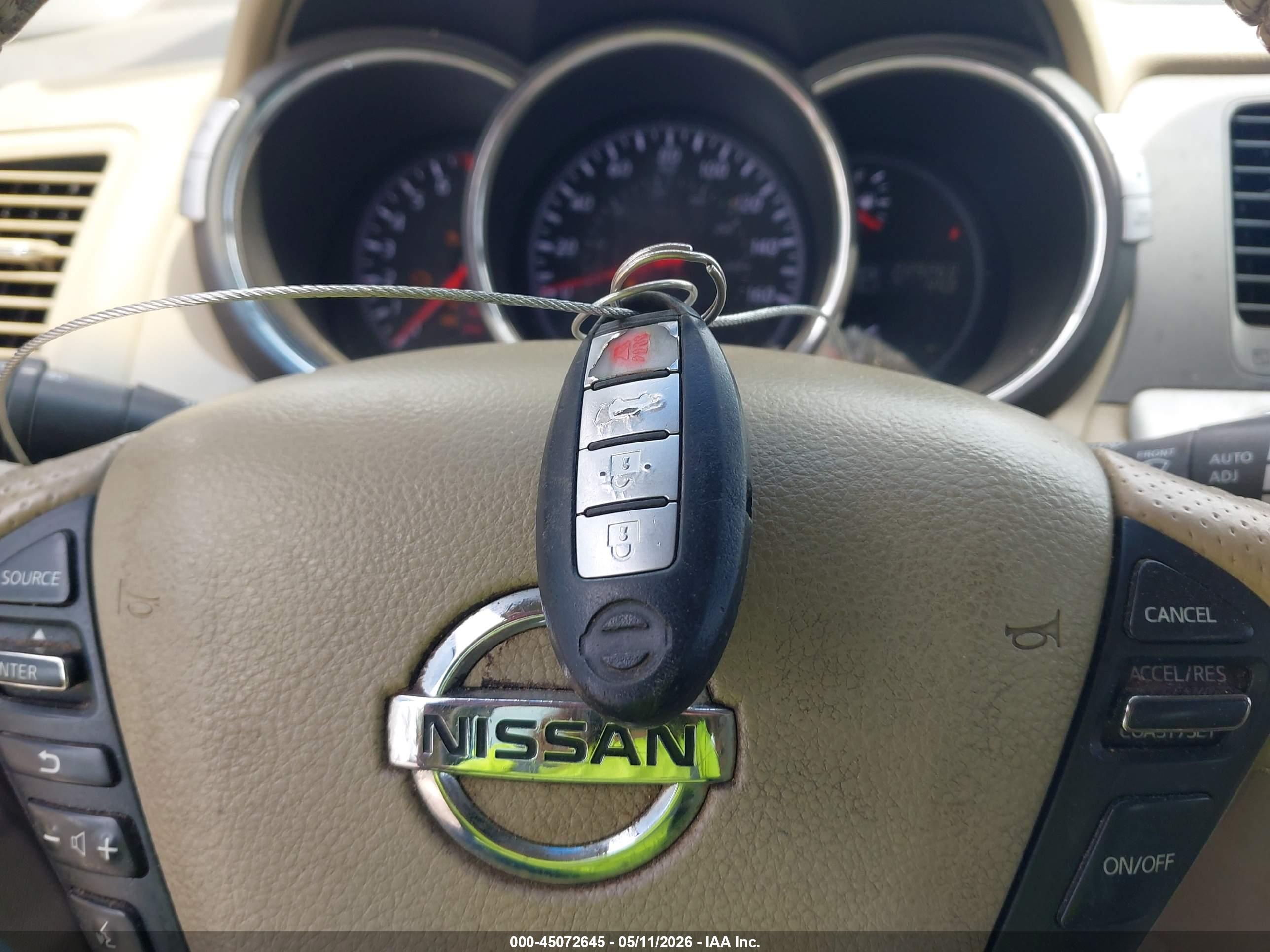 NISSAN MURANO image 11