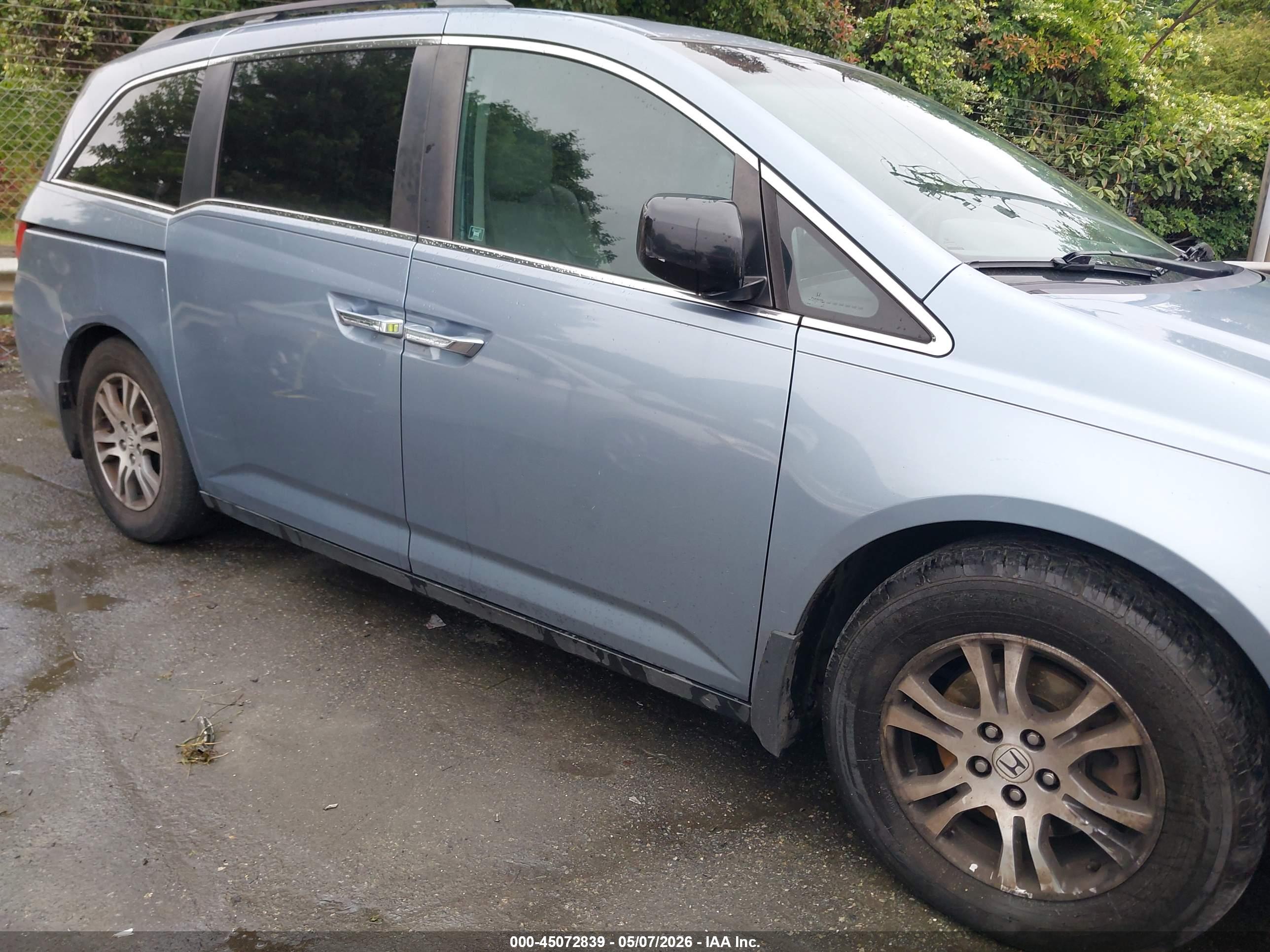 HONDA ODYSSEY image 6