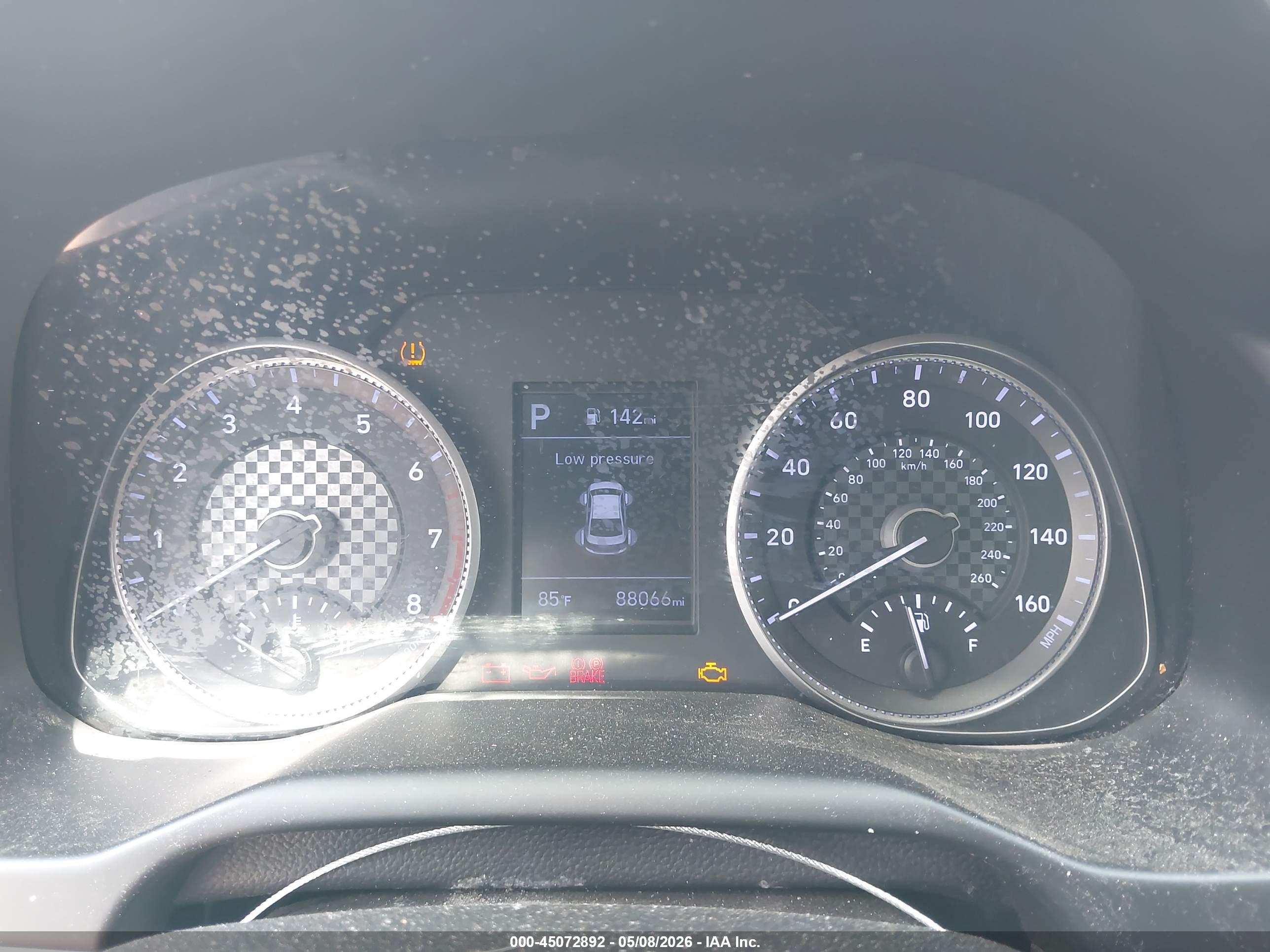 HYUNDAI ELANTRA image 7