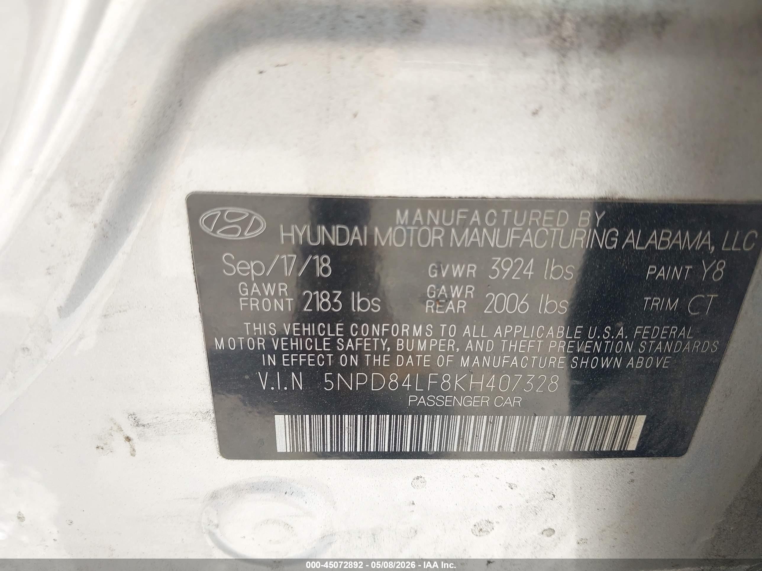 HYUNDAI ELANTRA image 9