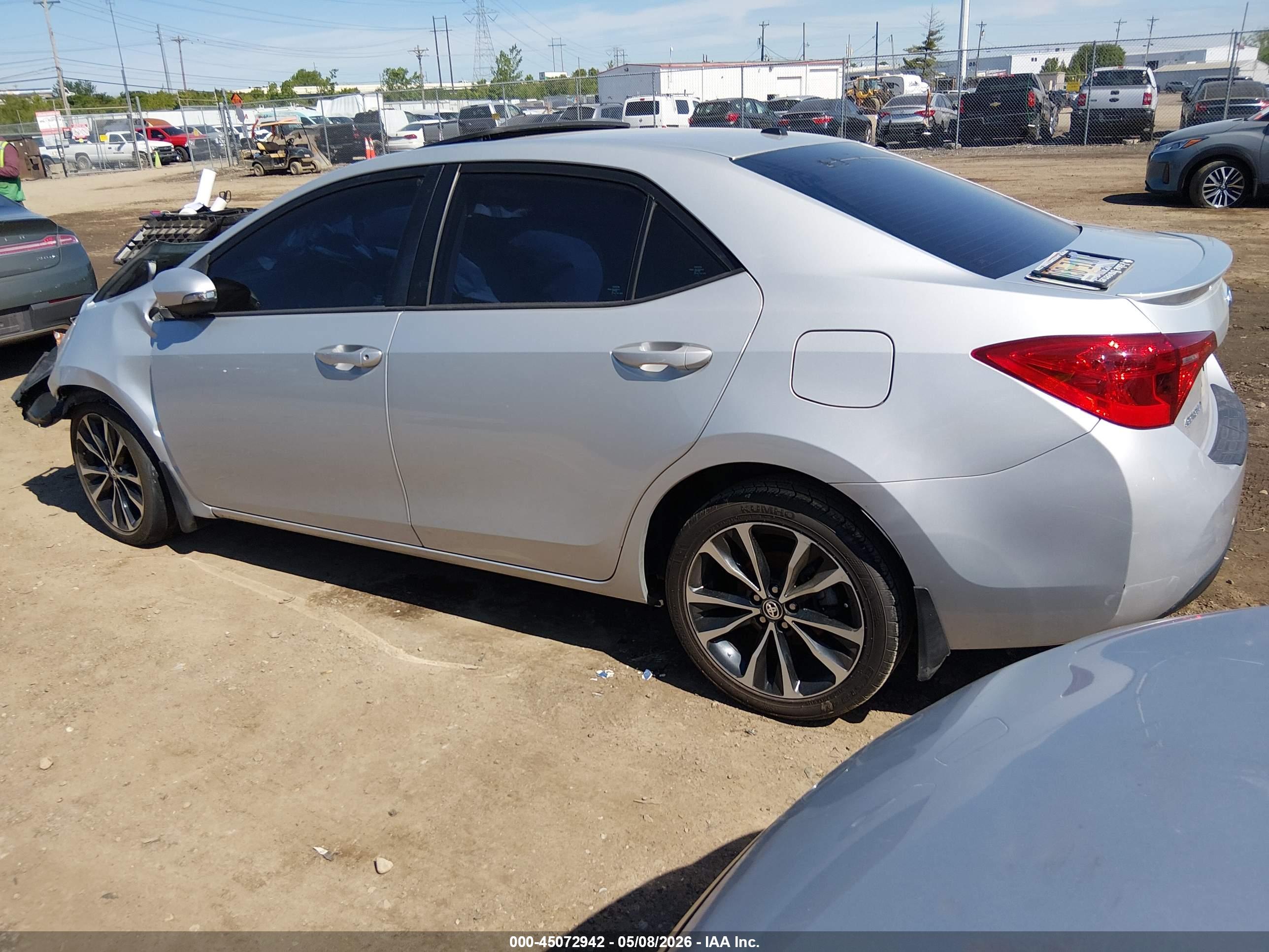 TOYOTA COROLLA image 3