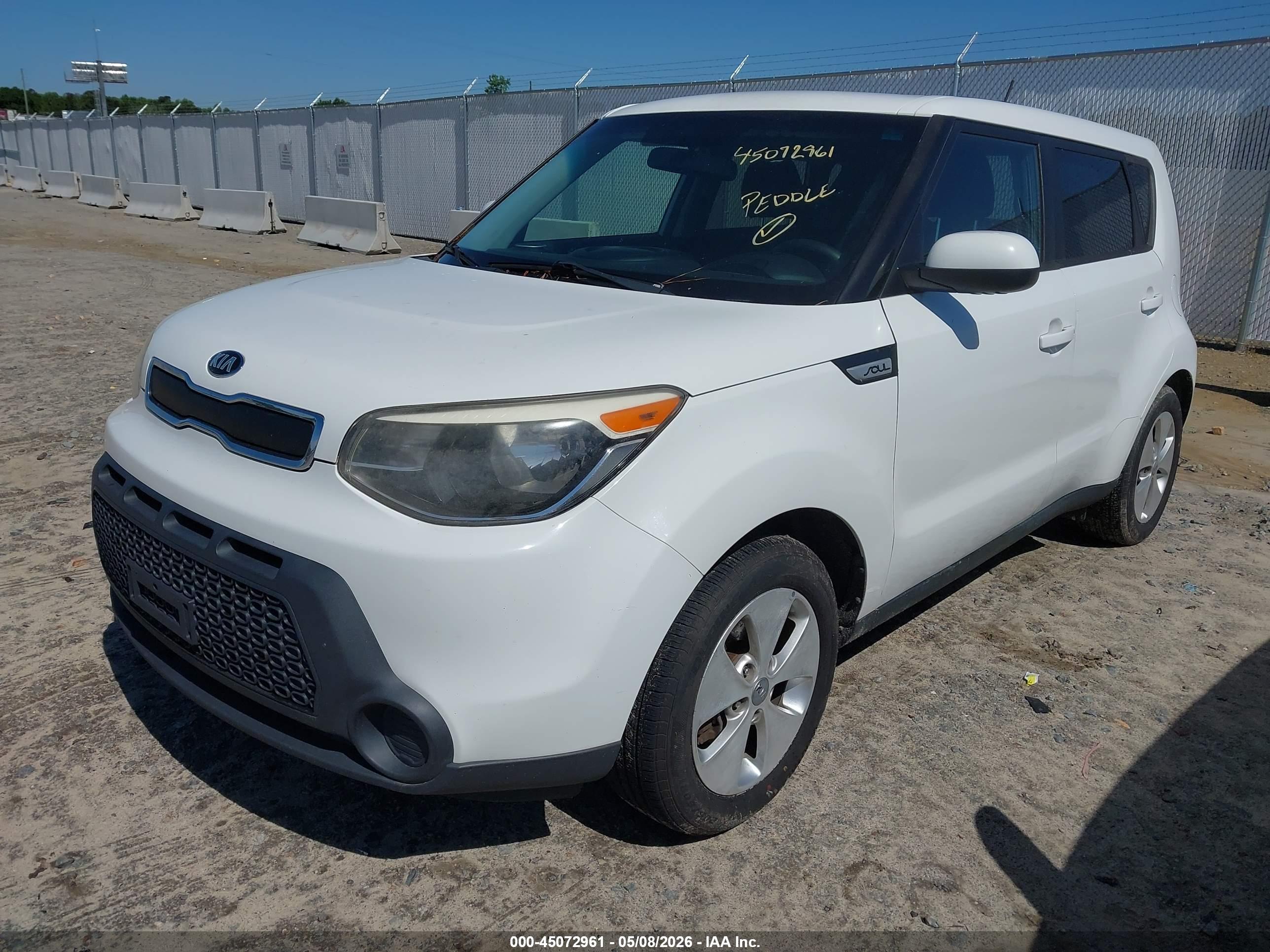 KIA SOUL image 2