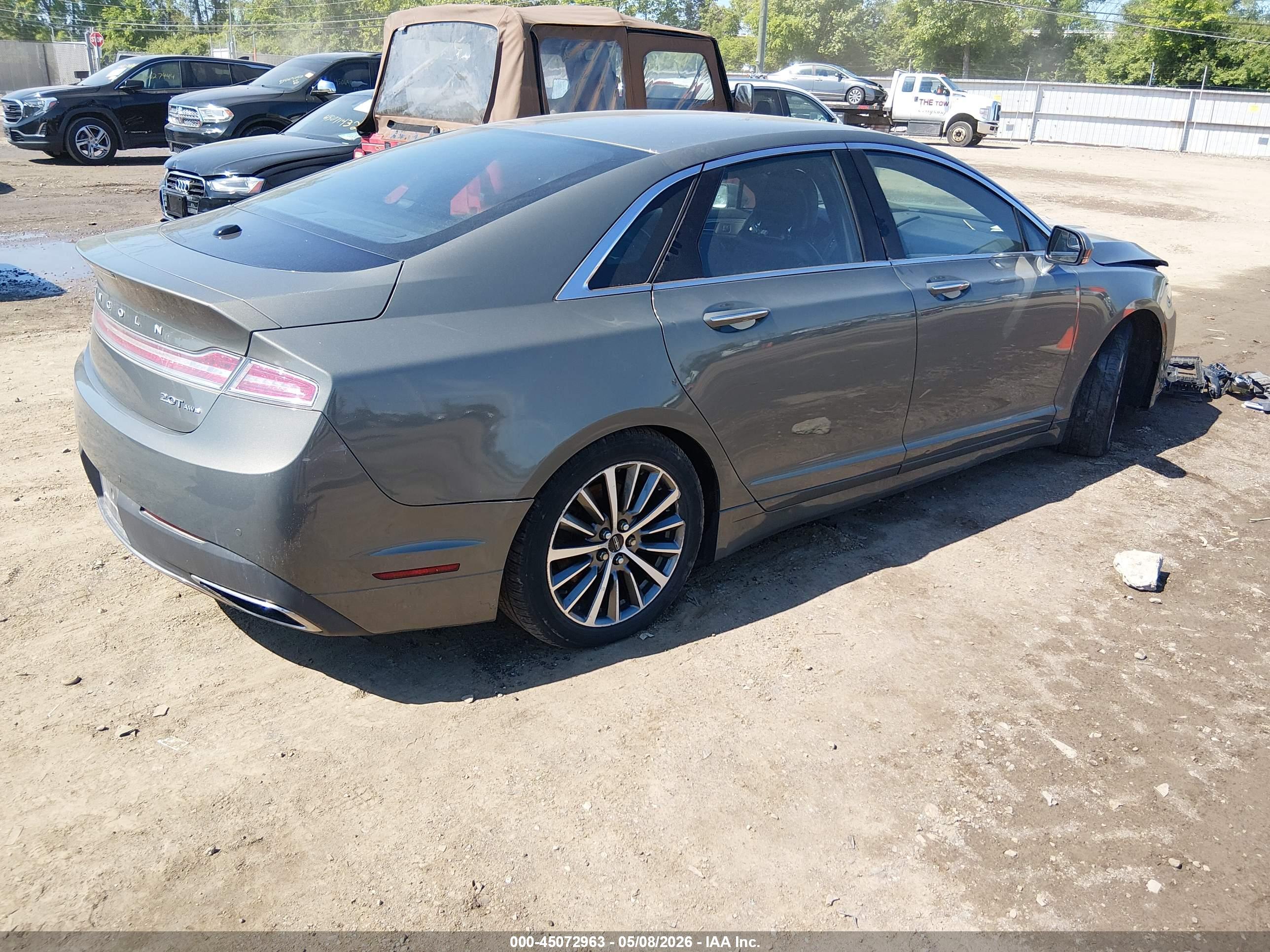 LINCOLN MKZ image 4