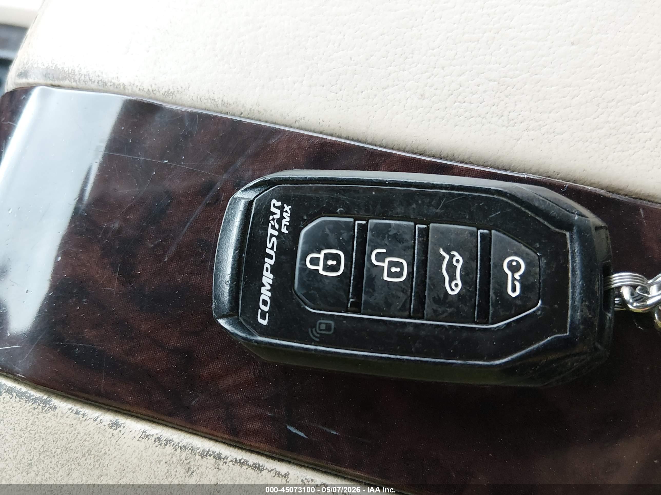 CADILLAC ESCALADE image 11