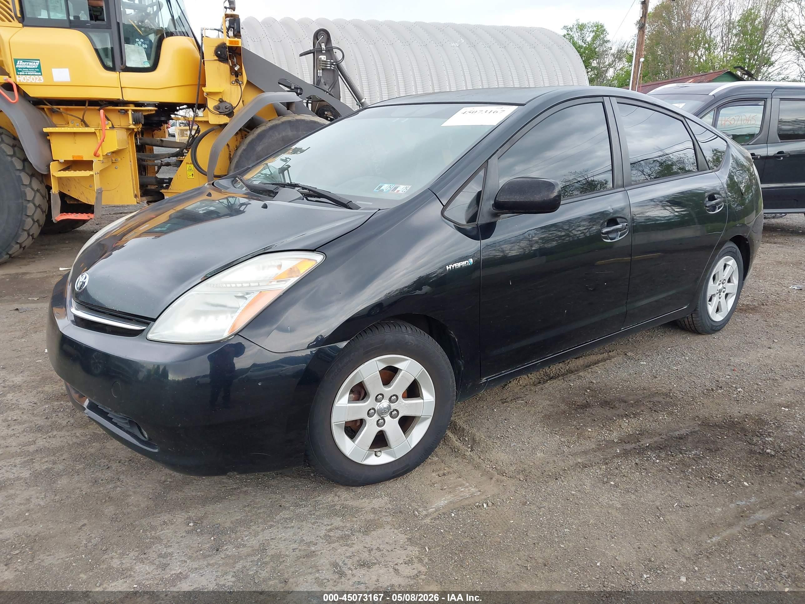 TOYOTA PRIUS image 2