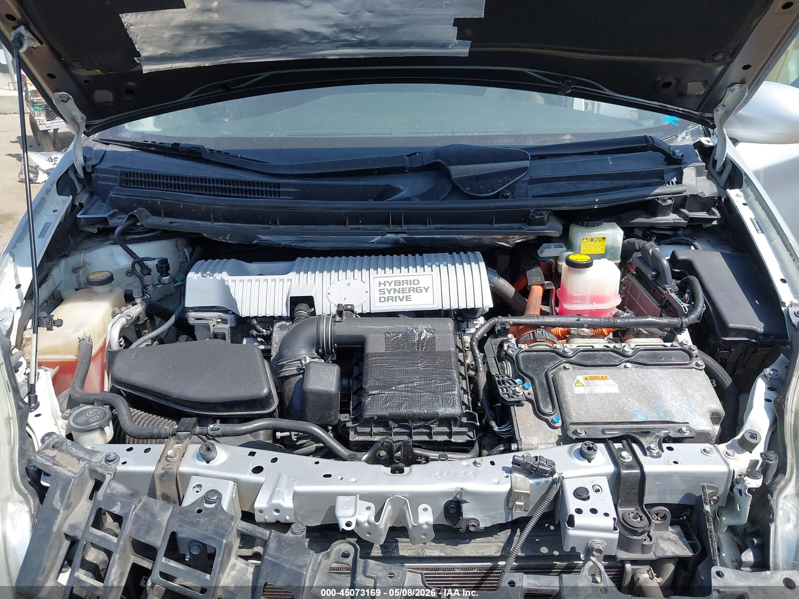 TOYOTA PRIUS image 10