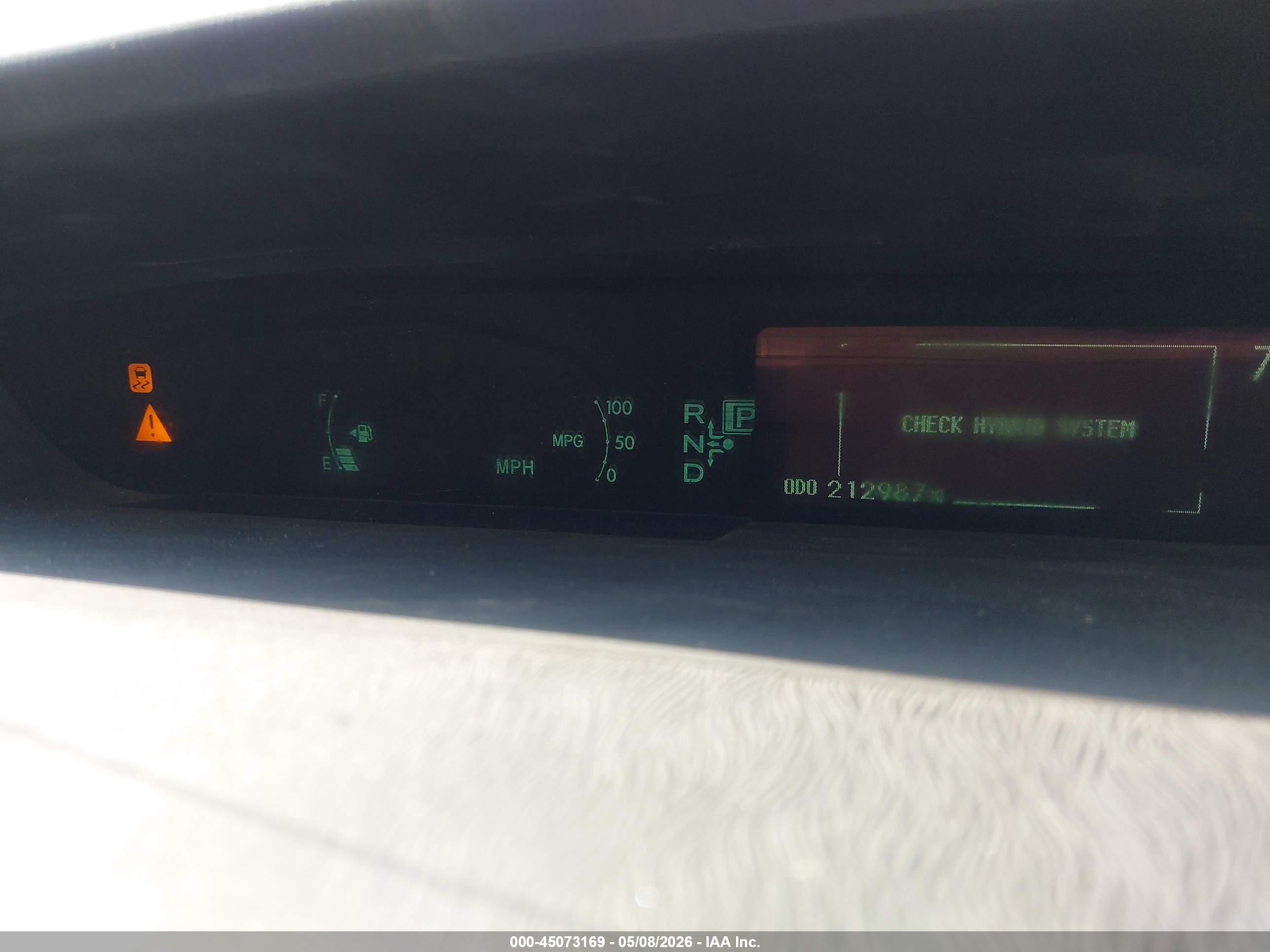 TOYOTA PRIUS image 7