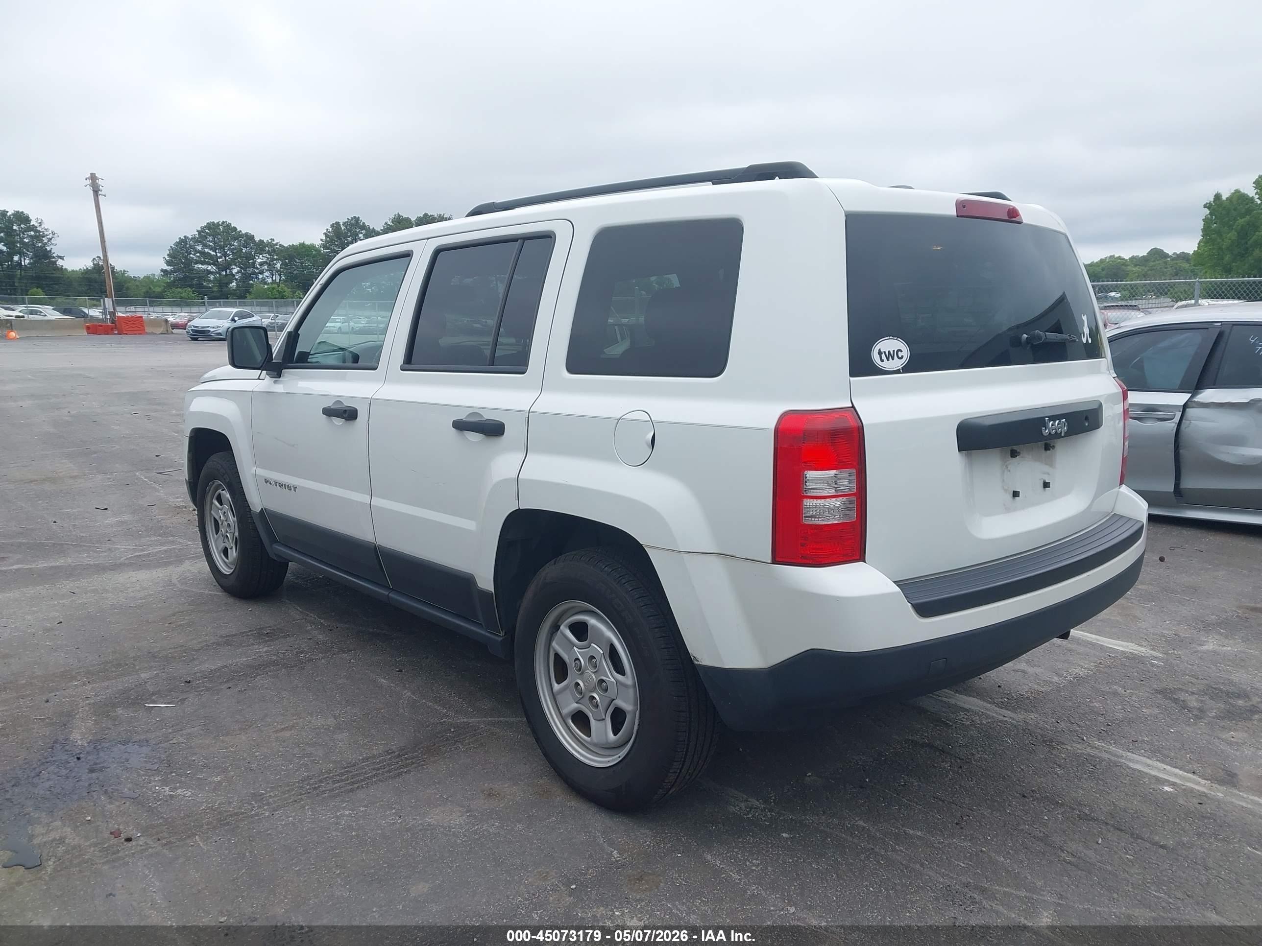 JEEP PATRIOT image 3