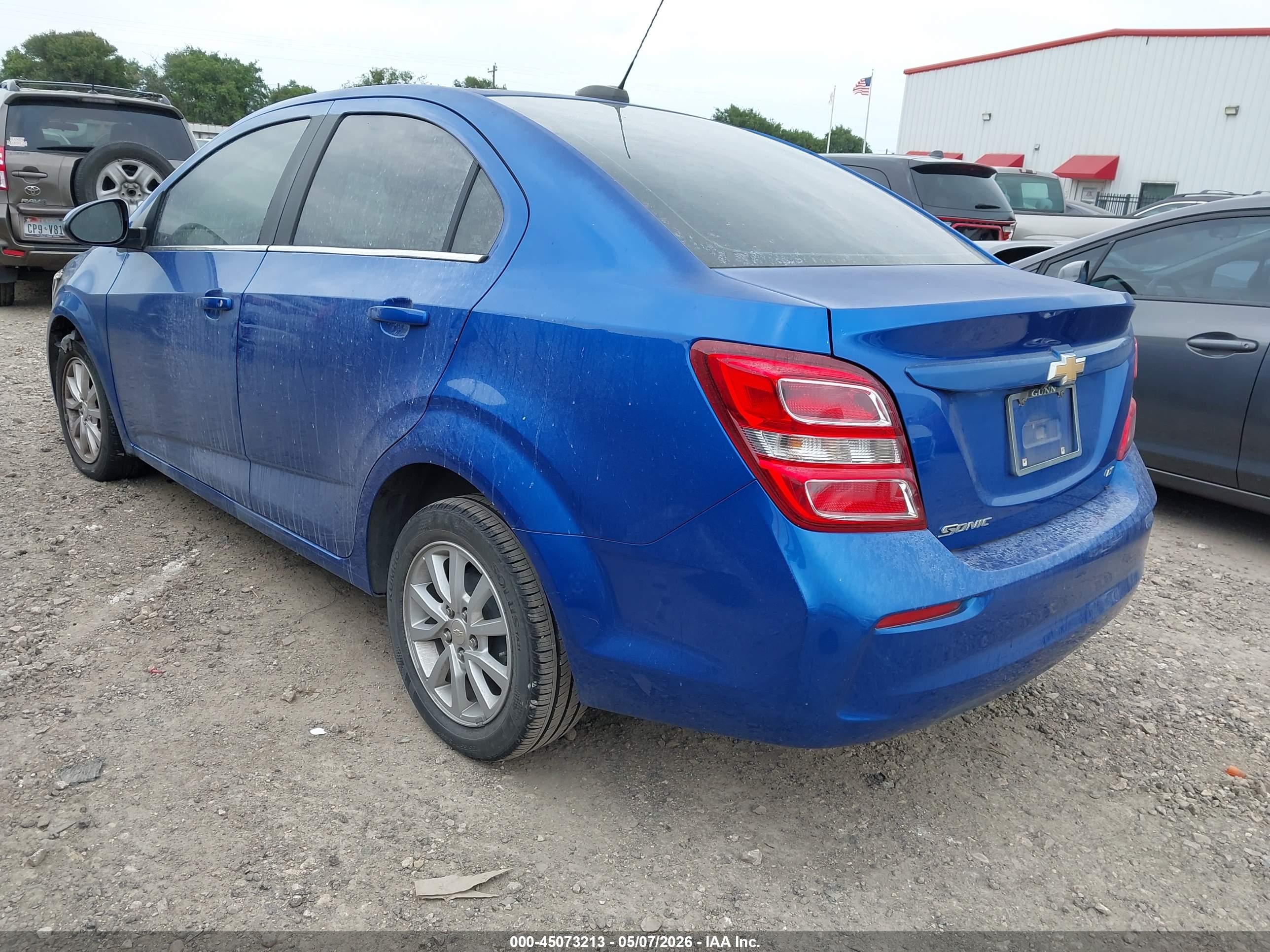 CHEVROLET SONIC image 3