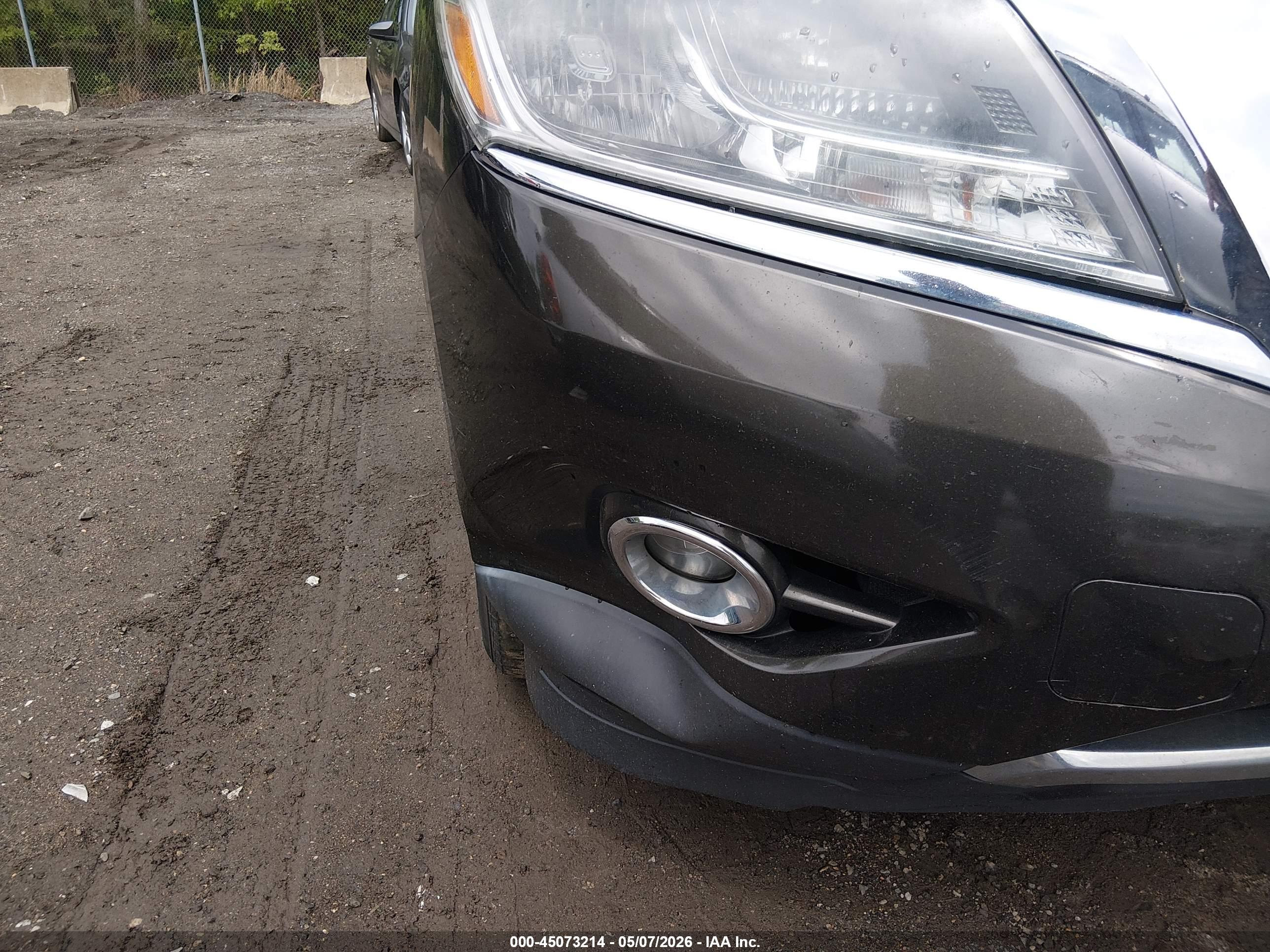 NISSAN PATHFINDER image 6