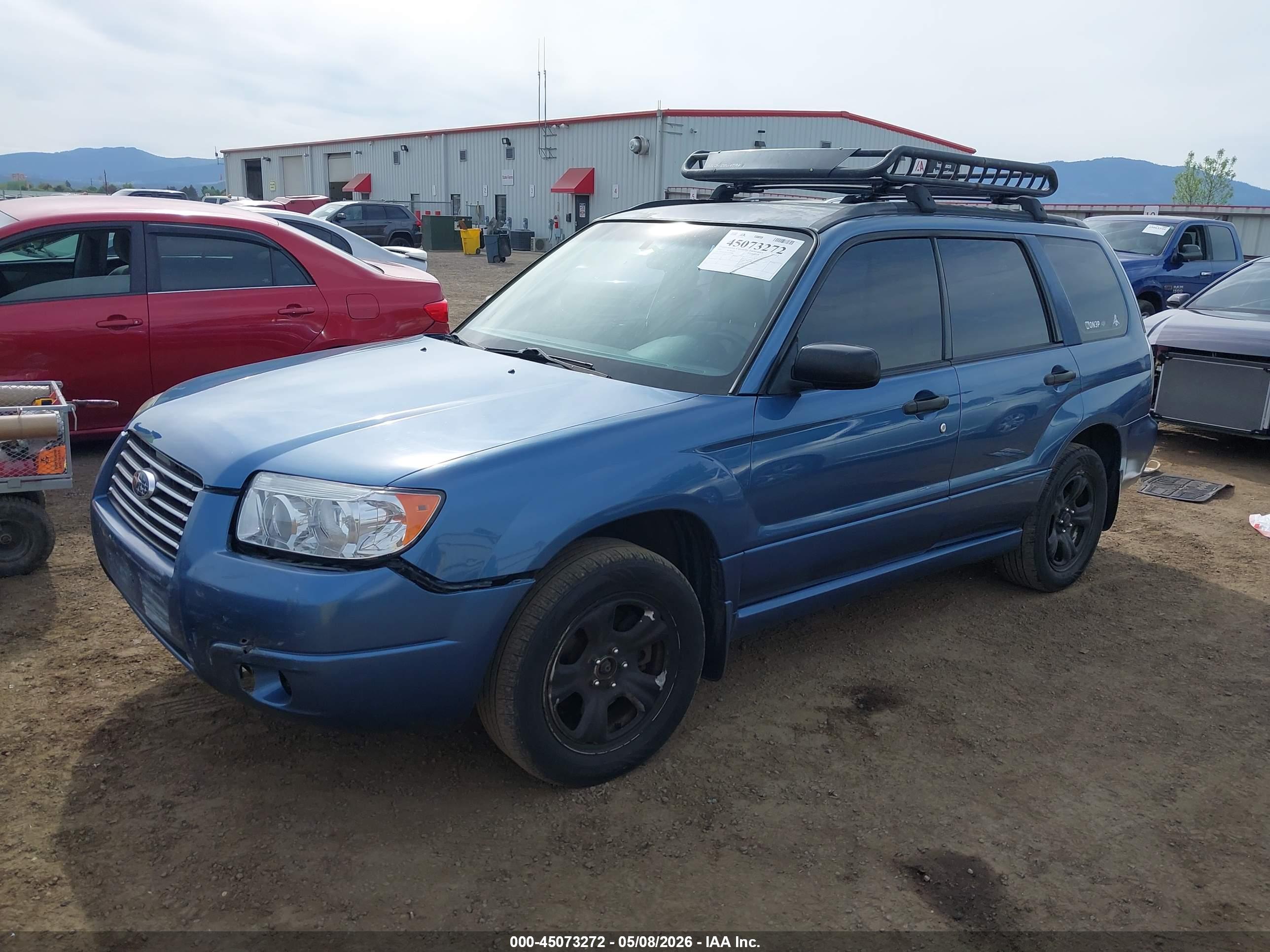 SUBARU FORESTER image 2