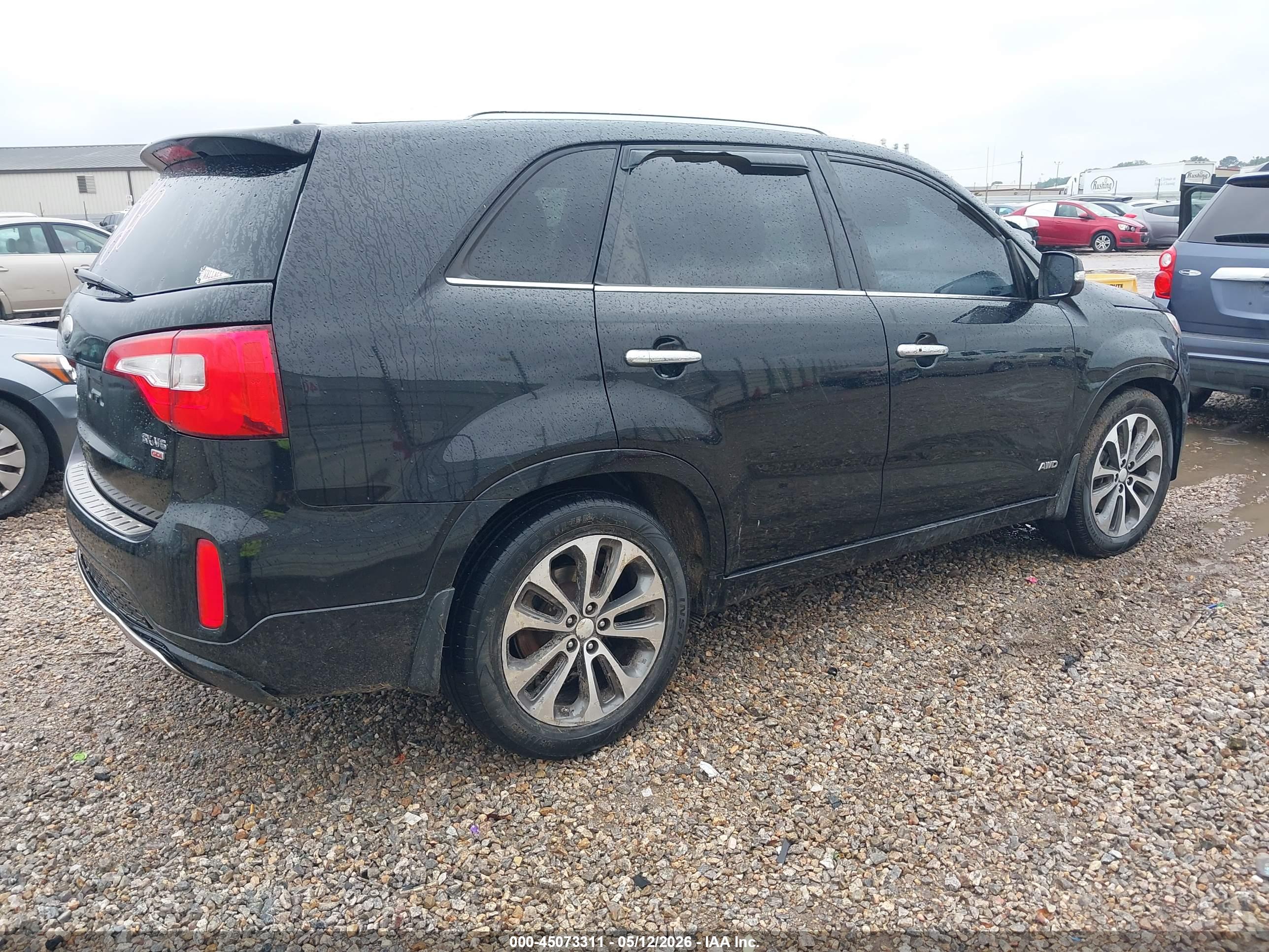 KIA SORENTO image 4