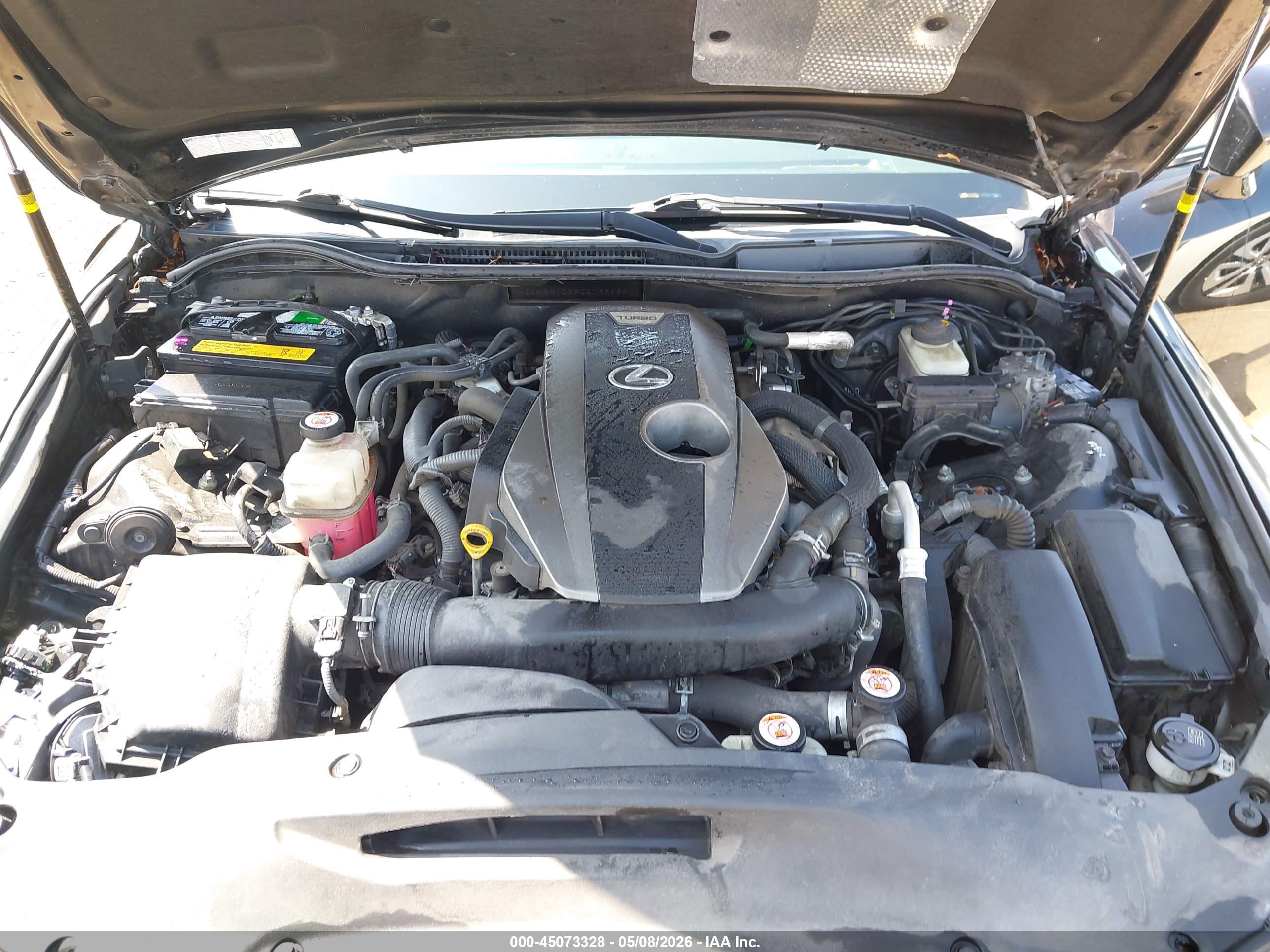 LEXUS IS image 10