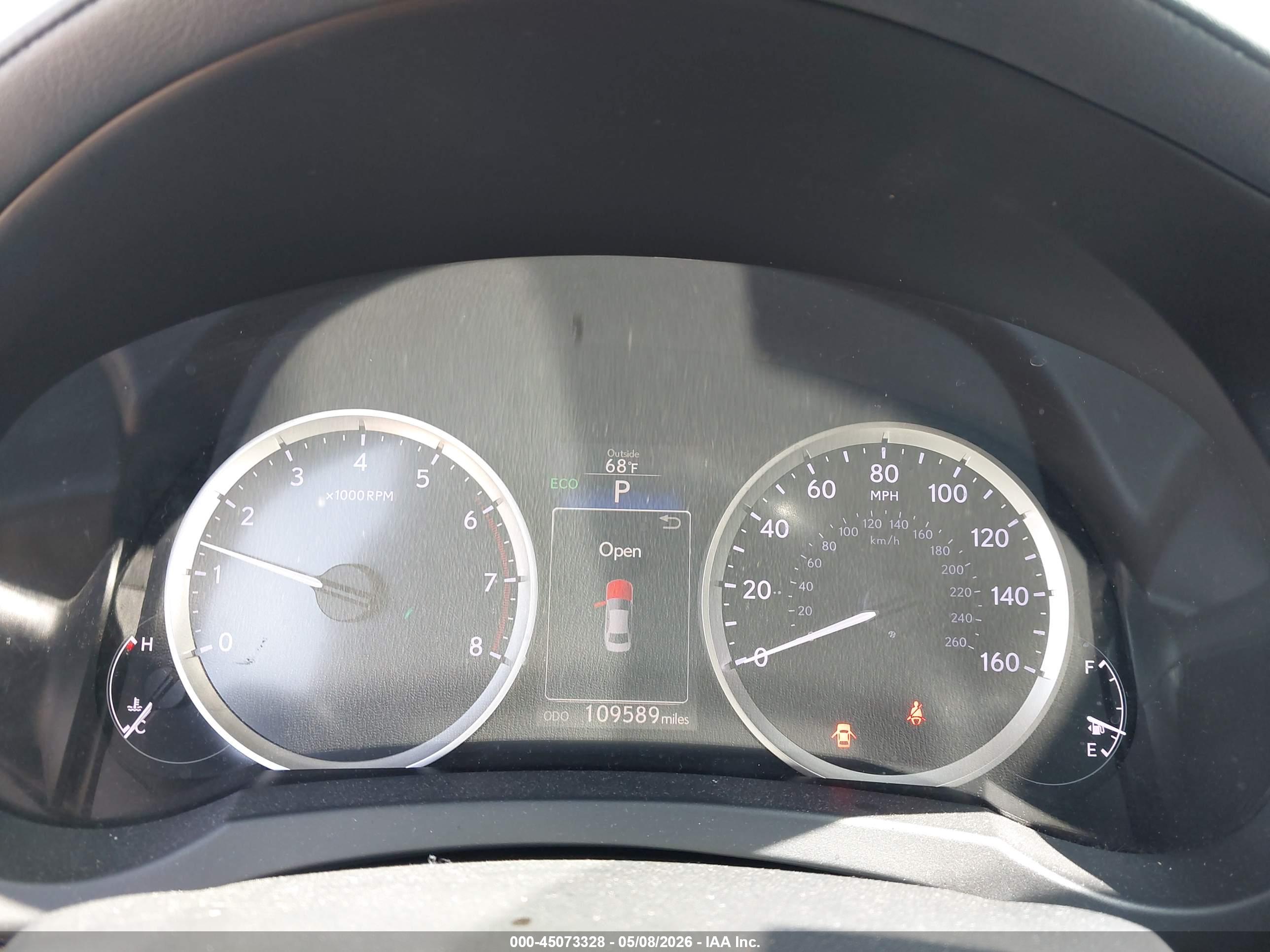 LEXUS IS image 7