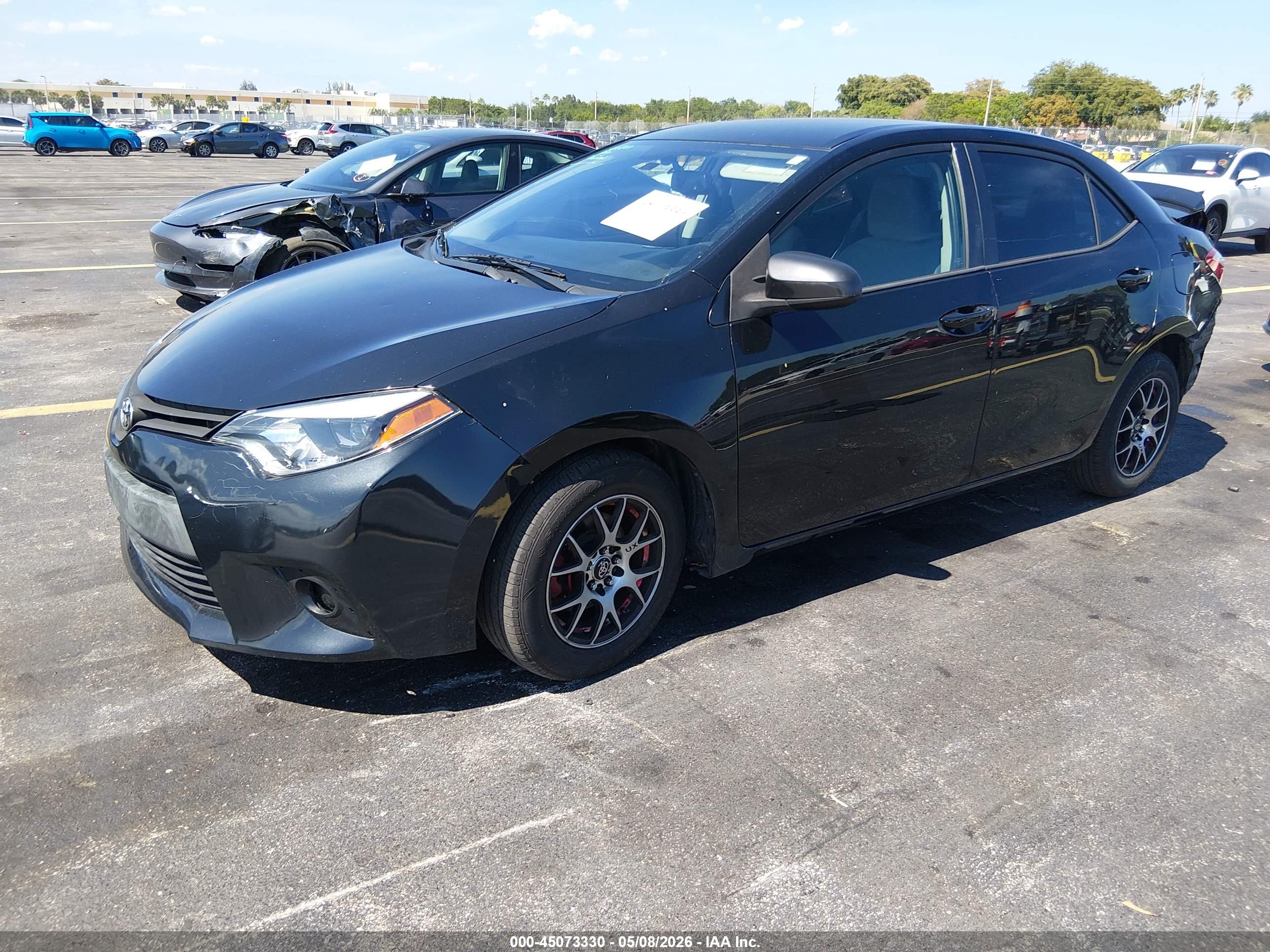 TOYOTA COROLLA image 2