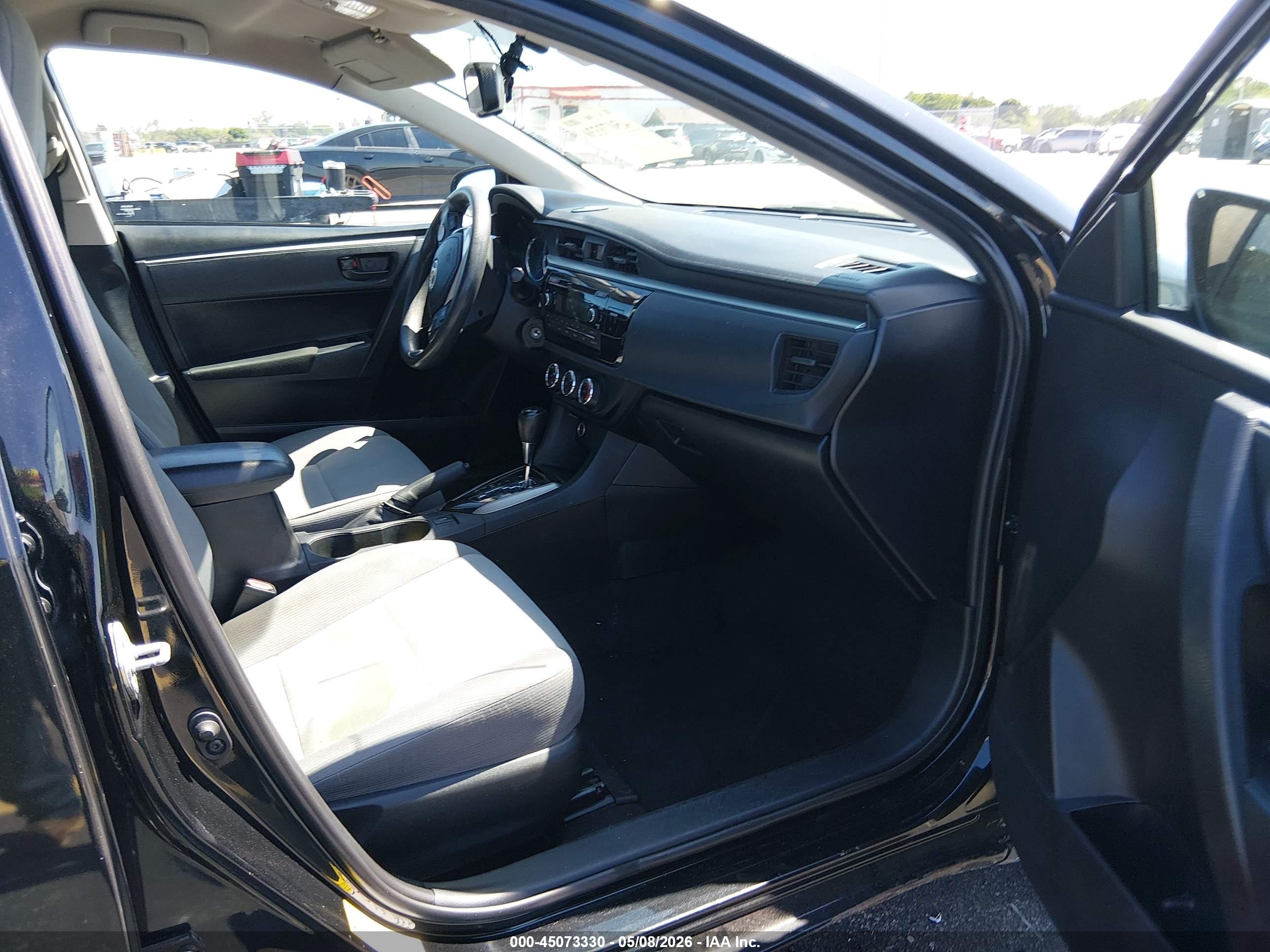 TOYOTA COROLLA image 5