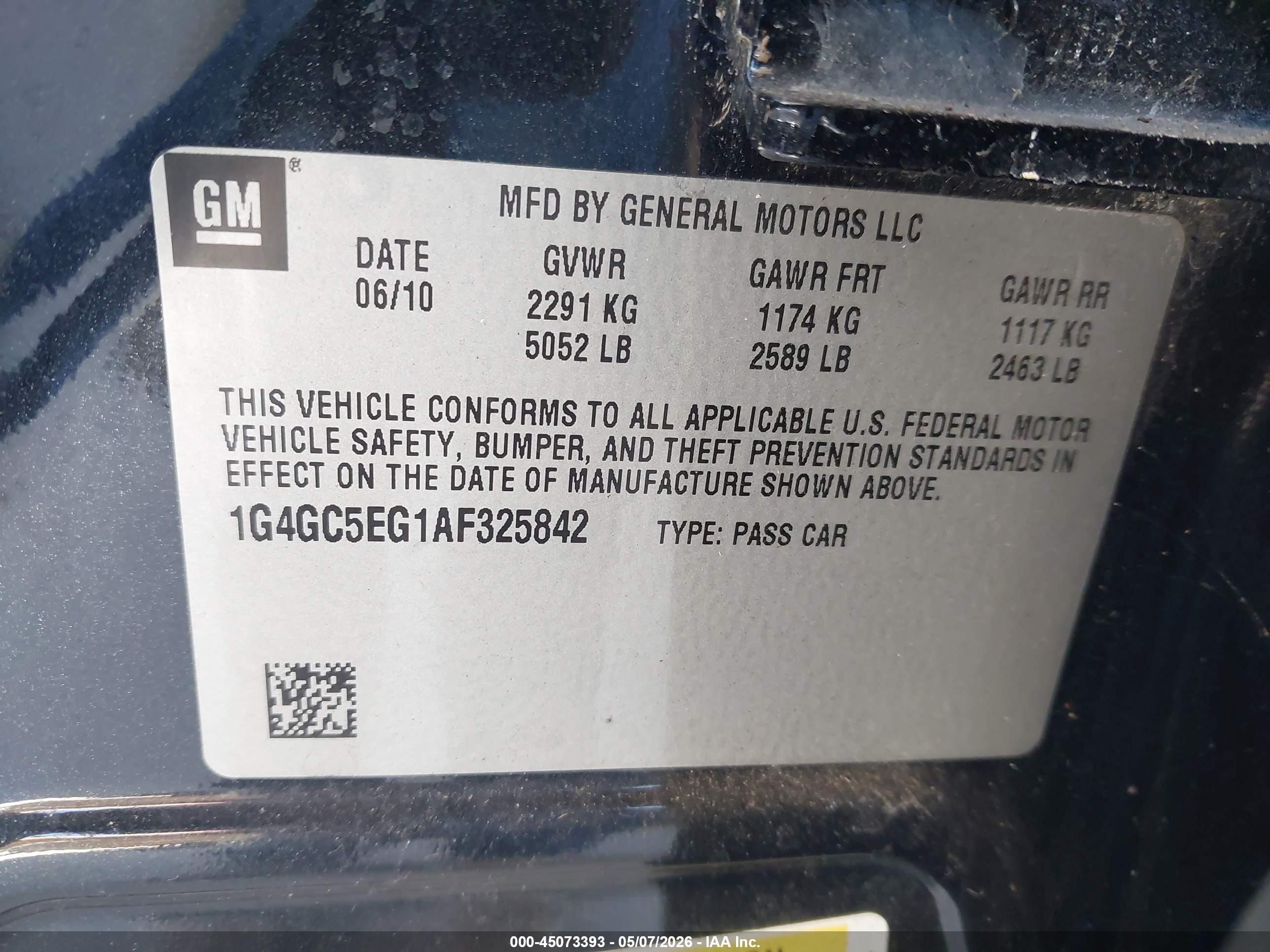 BUICK LACROSSE image 9