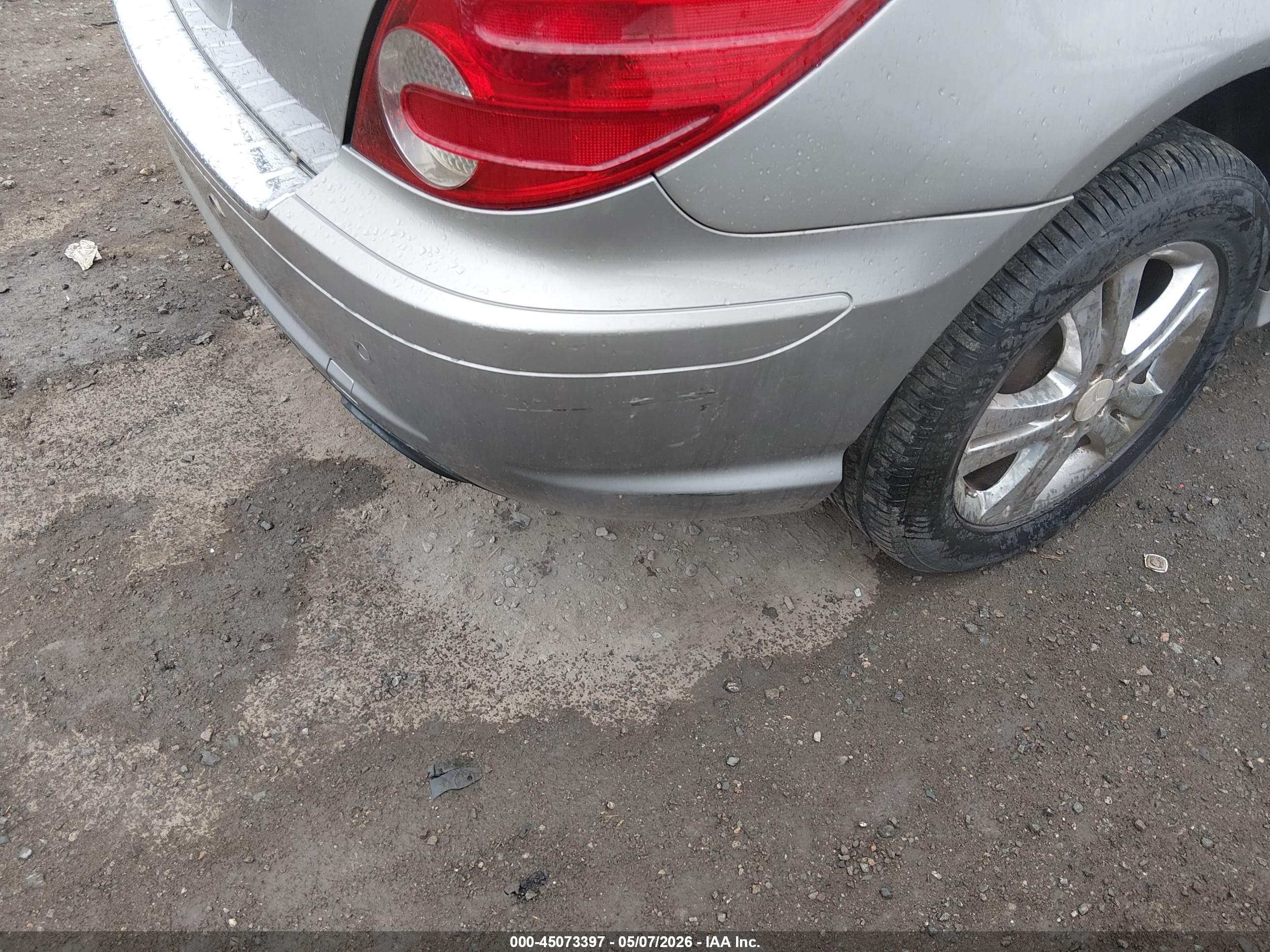 MERCEDES-BENZ R image 6