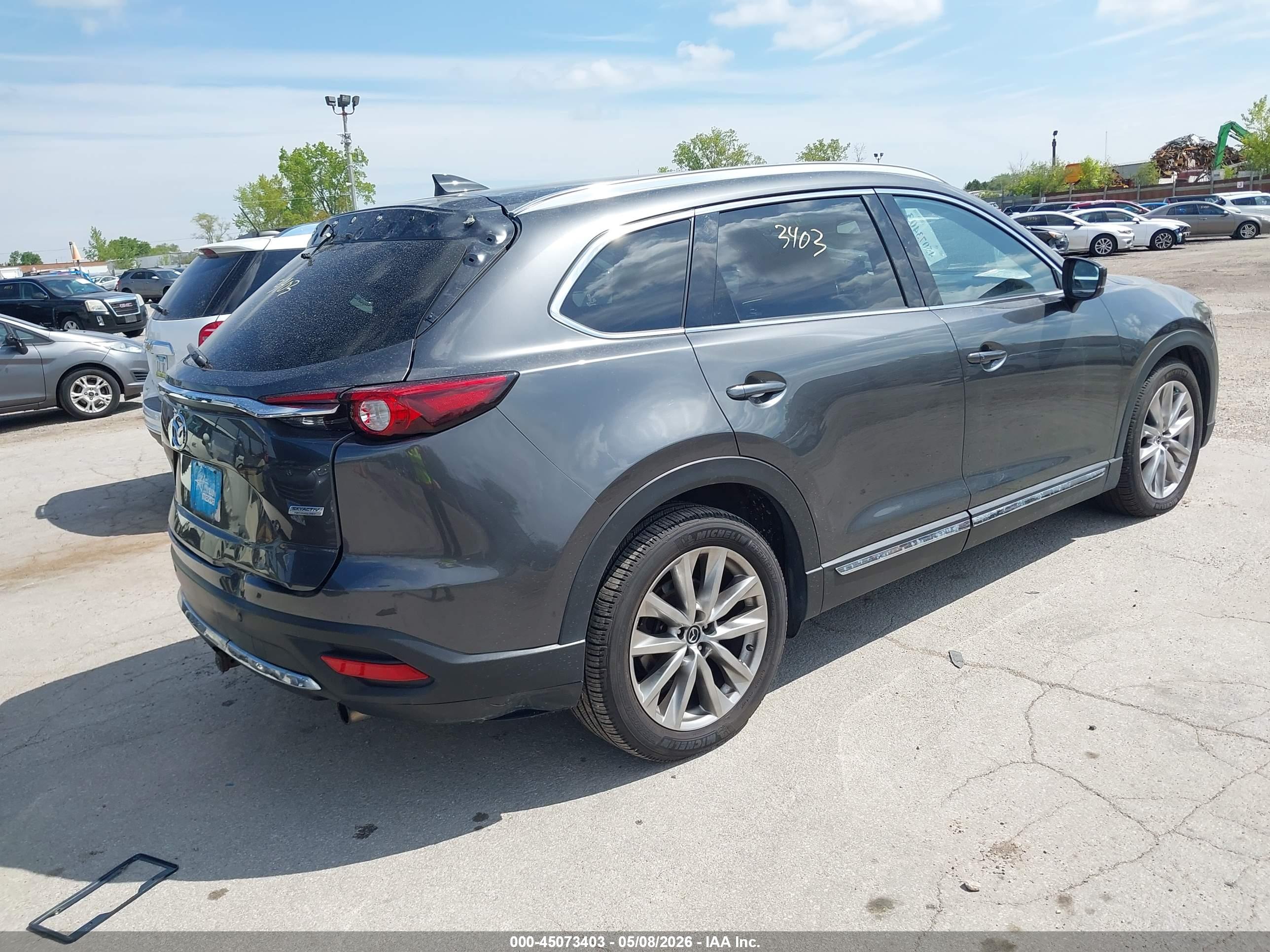 MAZDA CX-9 image 4