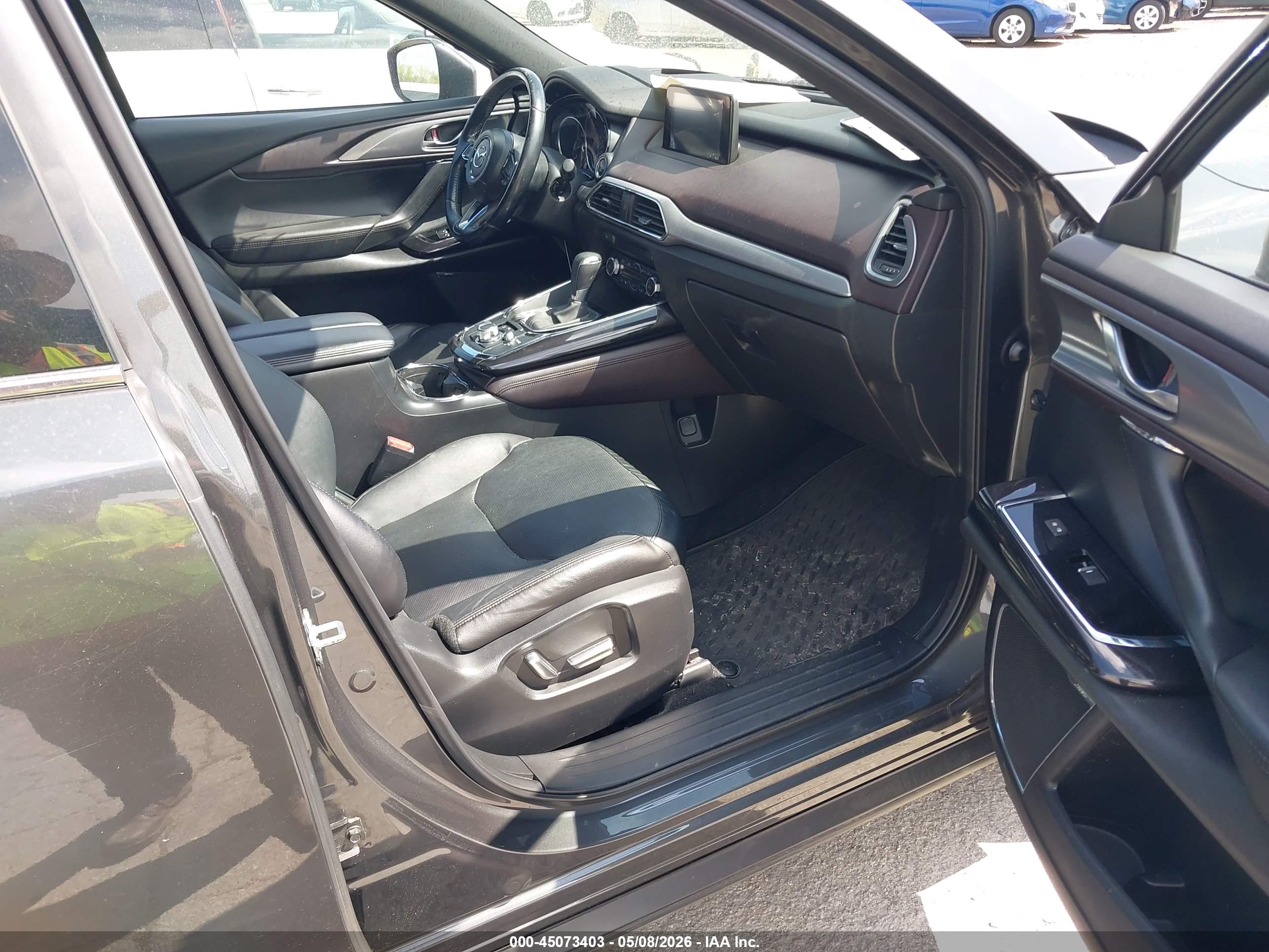 MAZDA CX-9 image 5