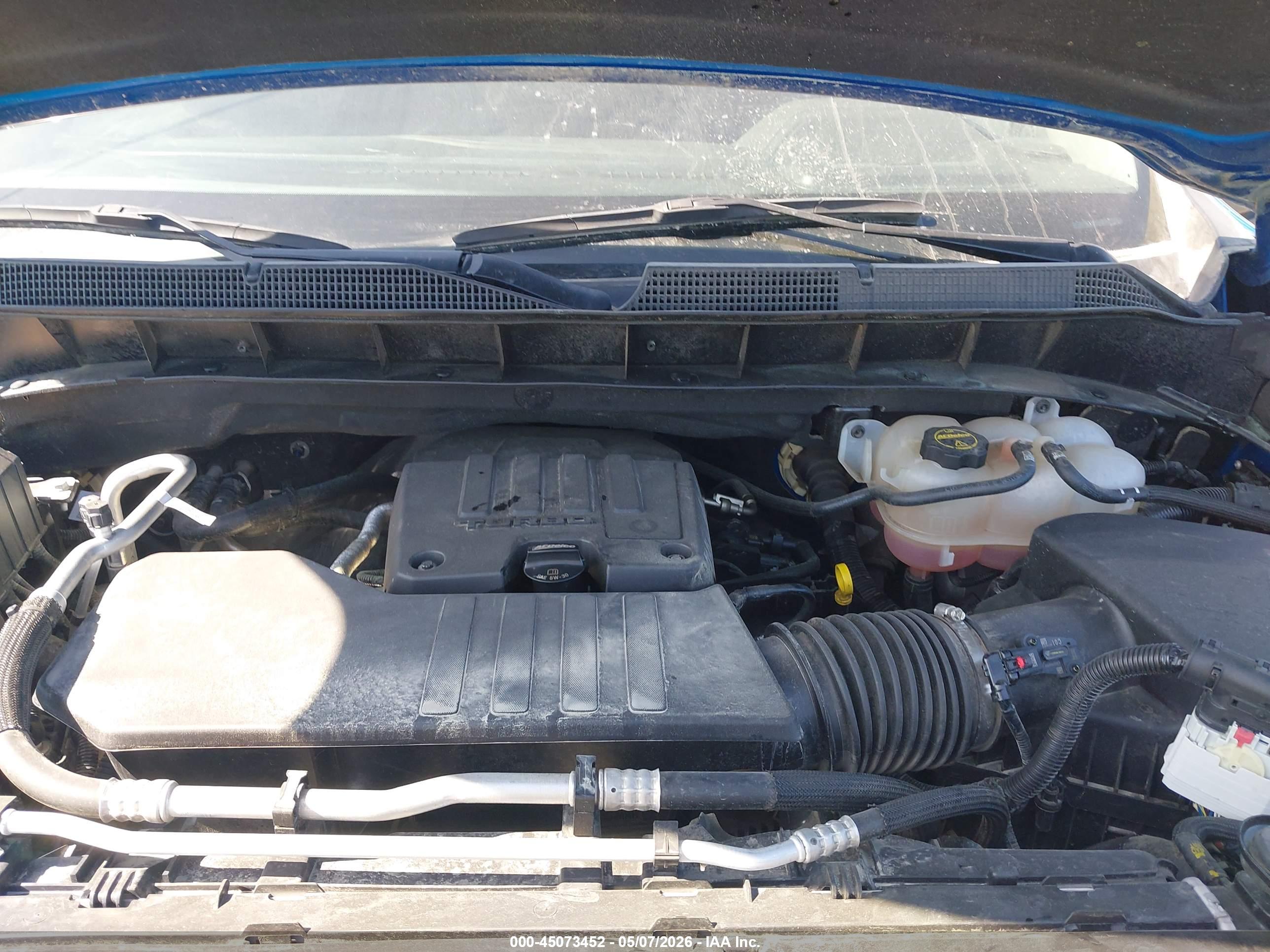 CHEVROLET SILVERADO image 10