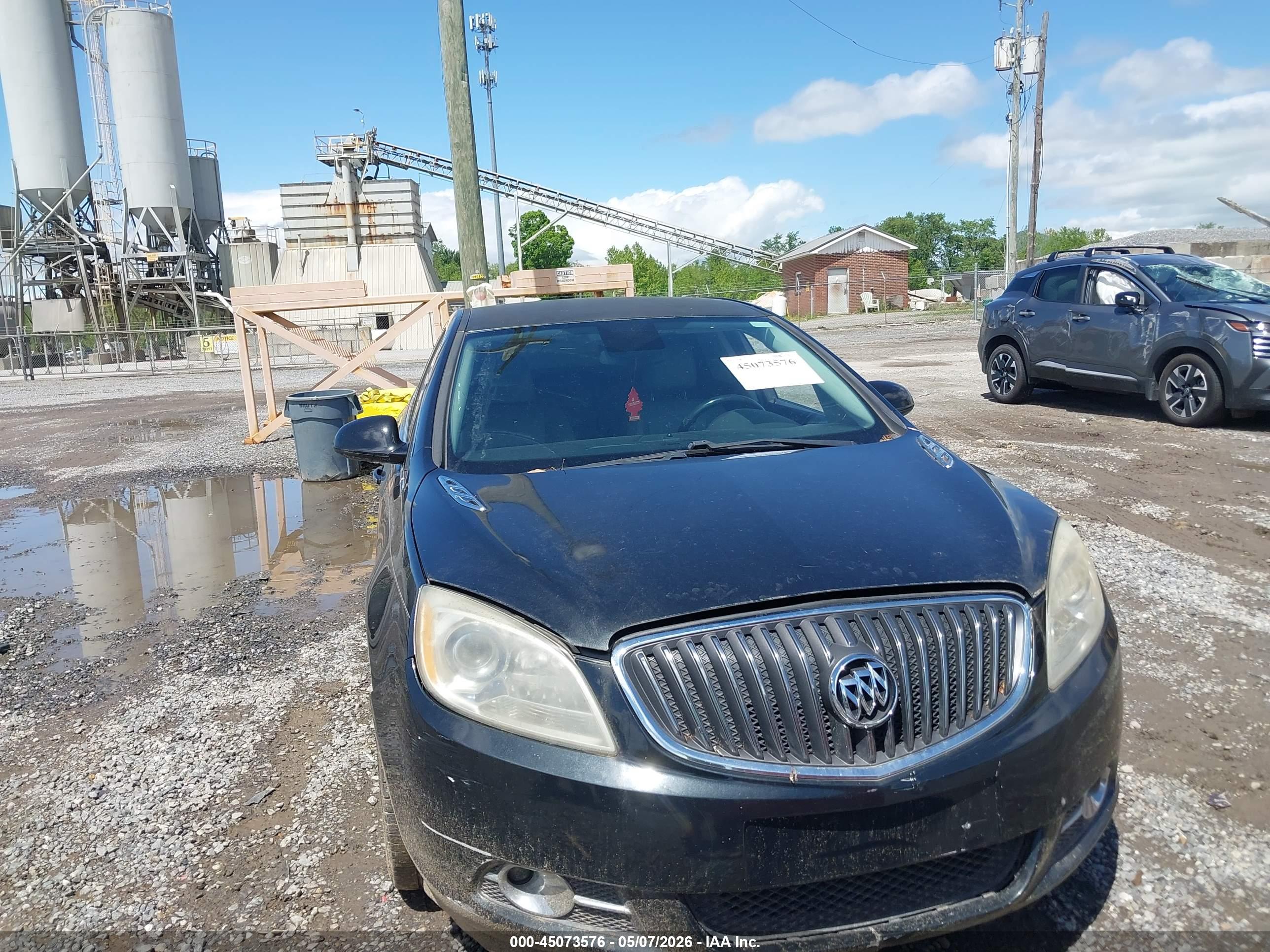 BUICK VERANO image 6