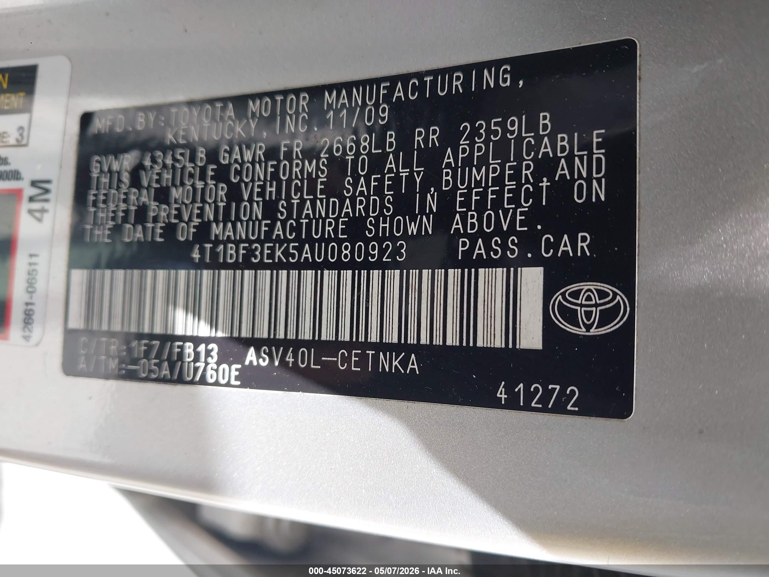 TOYOTA CAMRY image 9