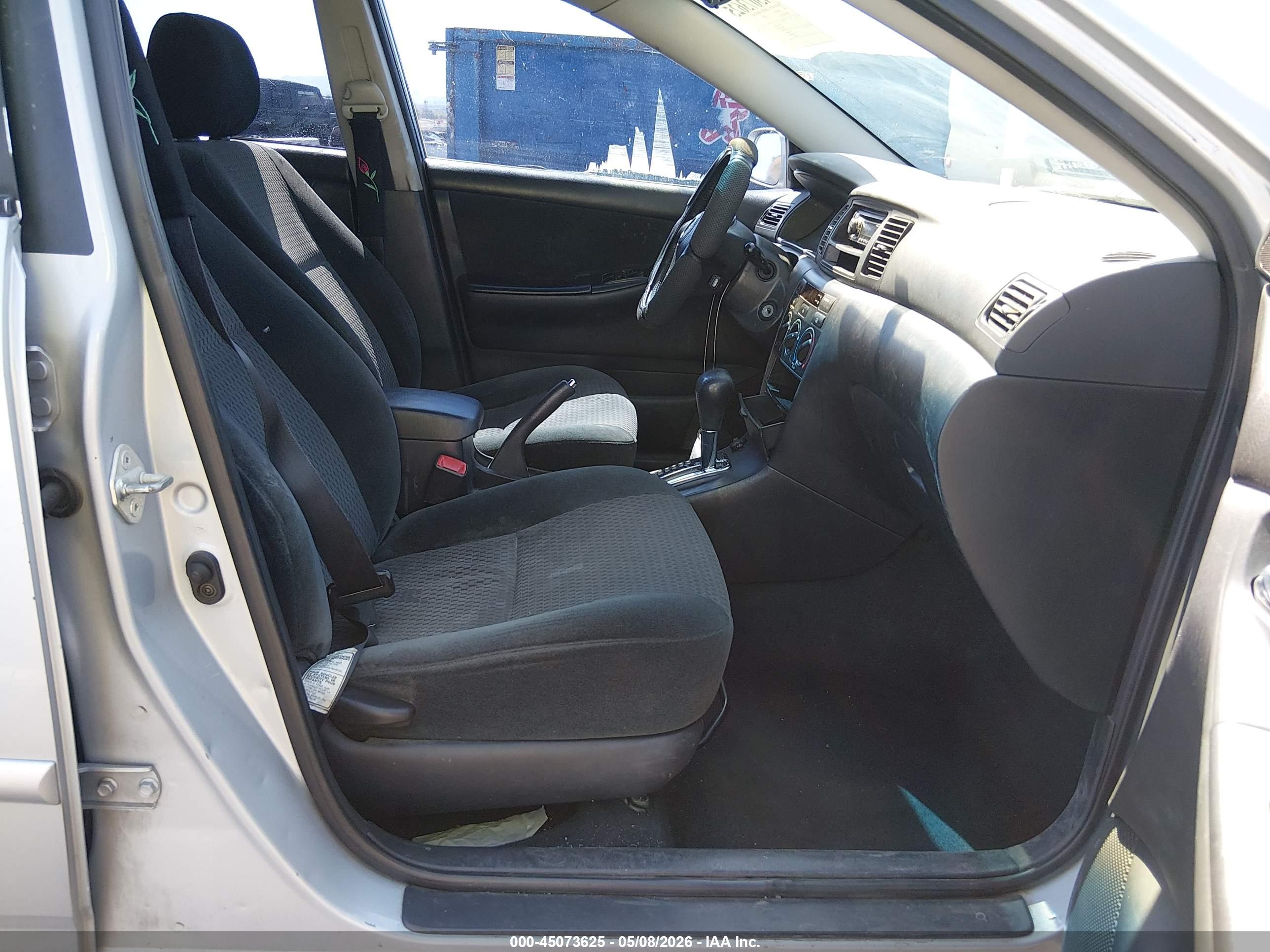 TOYOTA COROLLA image 5