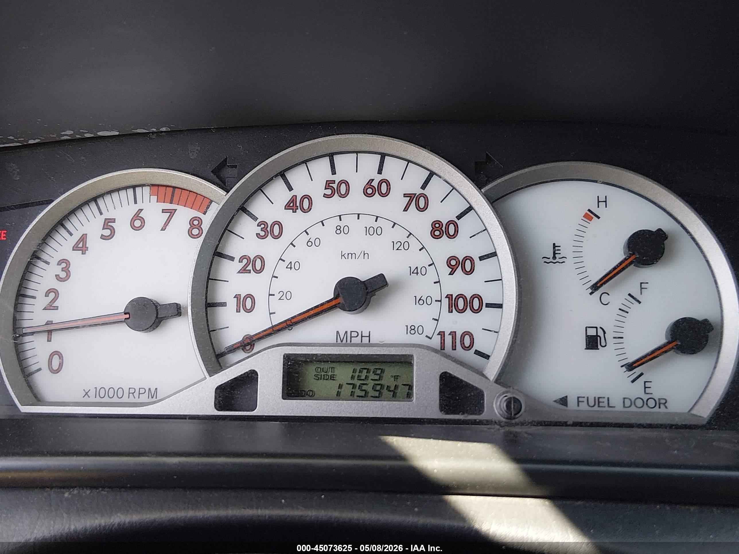 TOYOTA COROLLA image 7