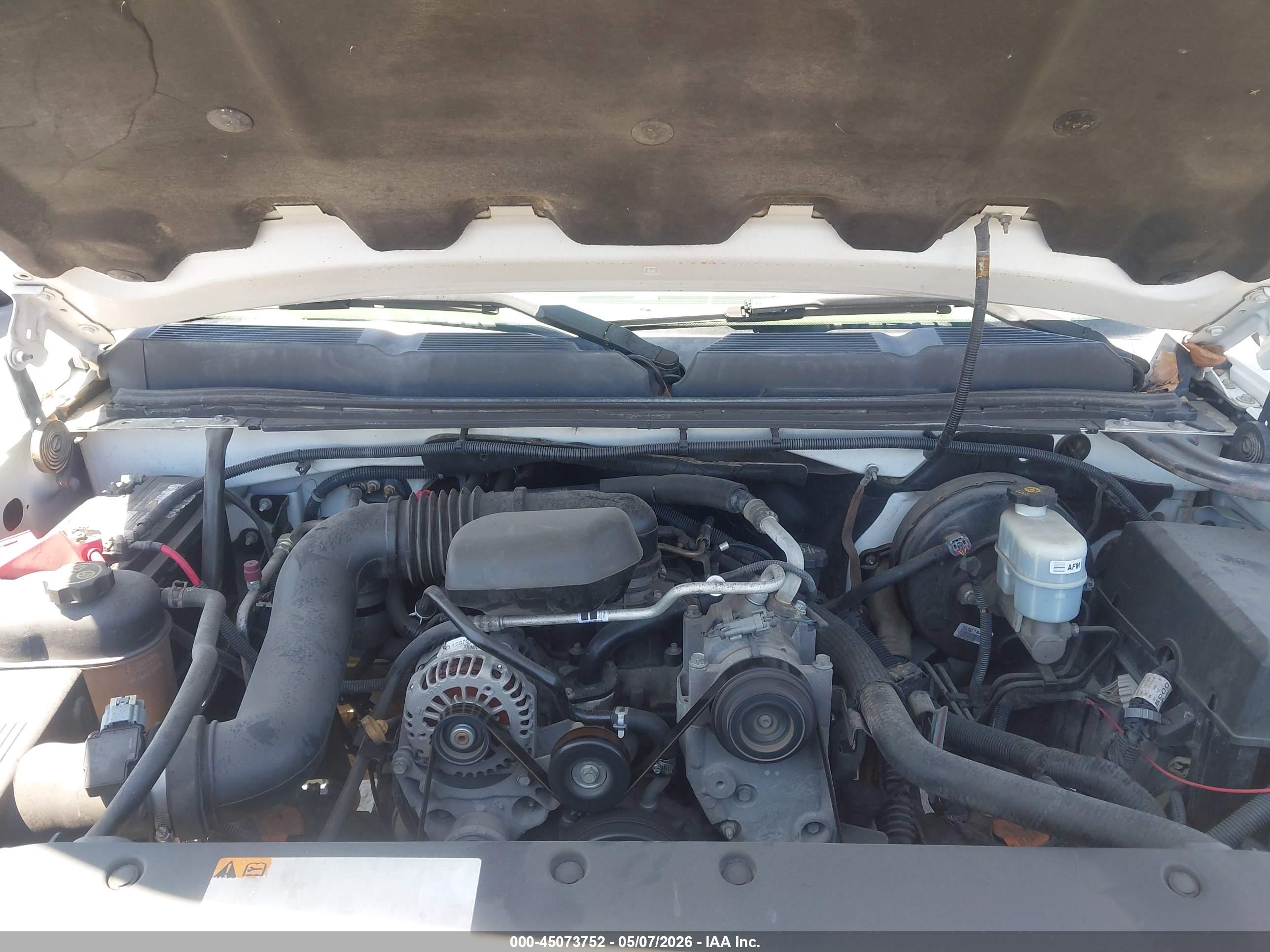 CHEVROLET SILVERADO image 10