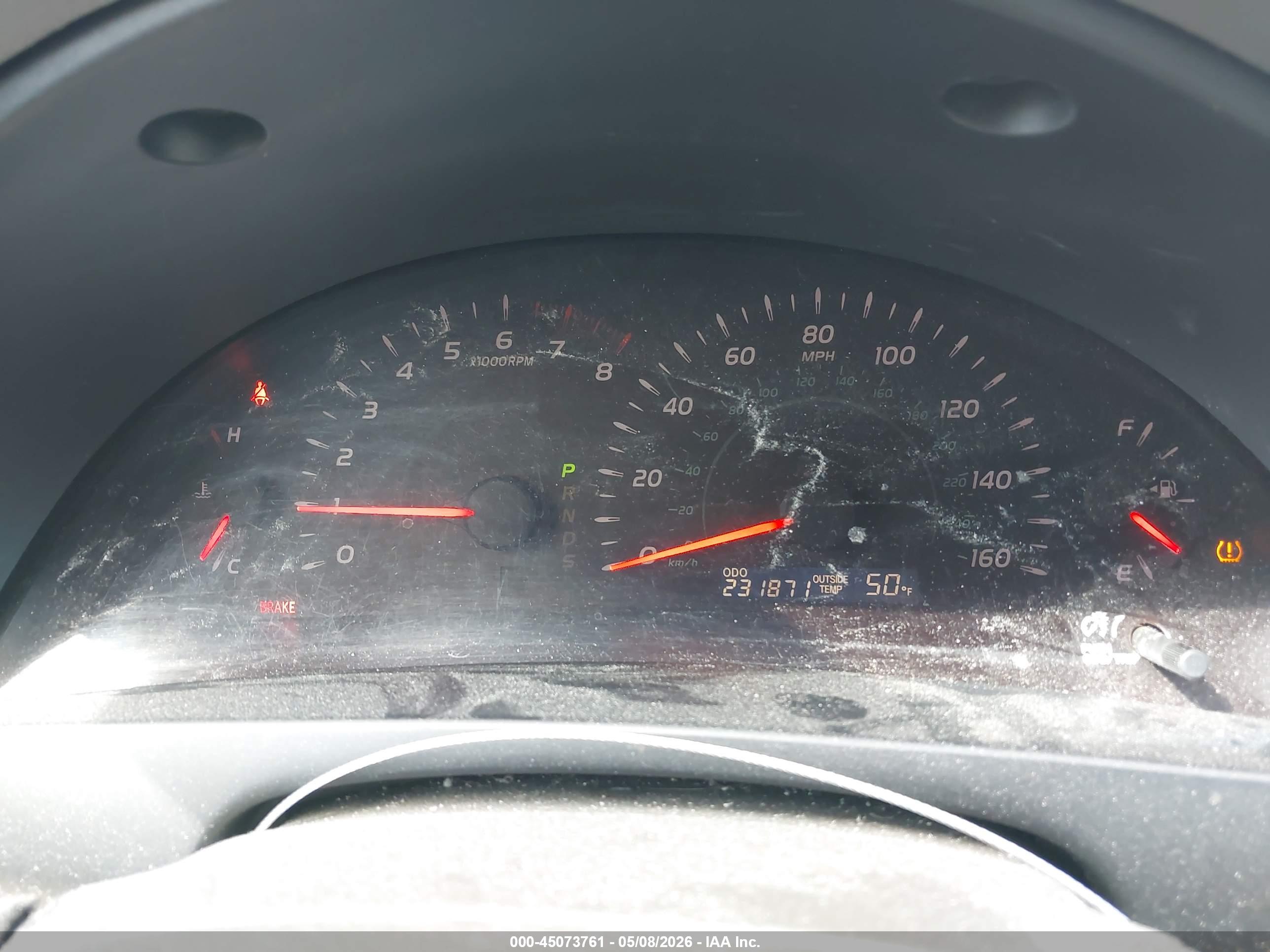 TOYOTA CAMRY image 7