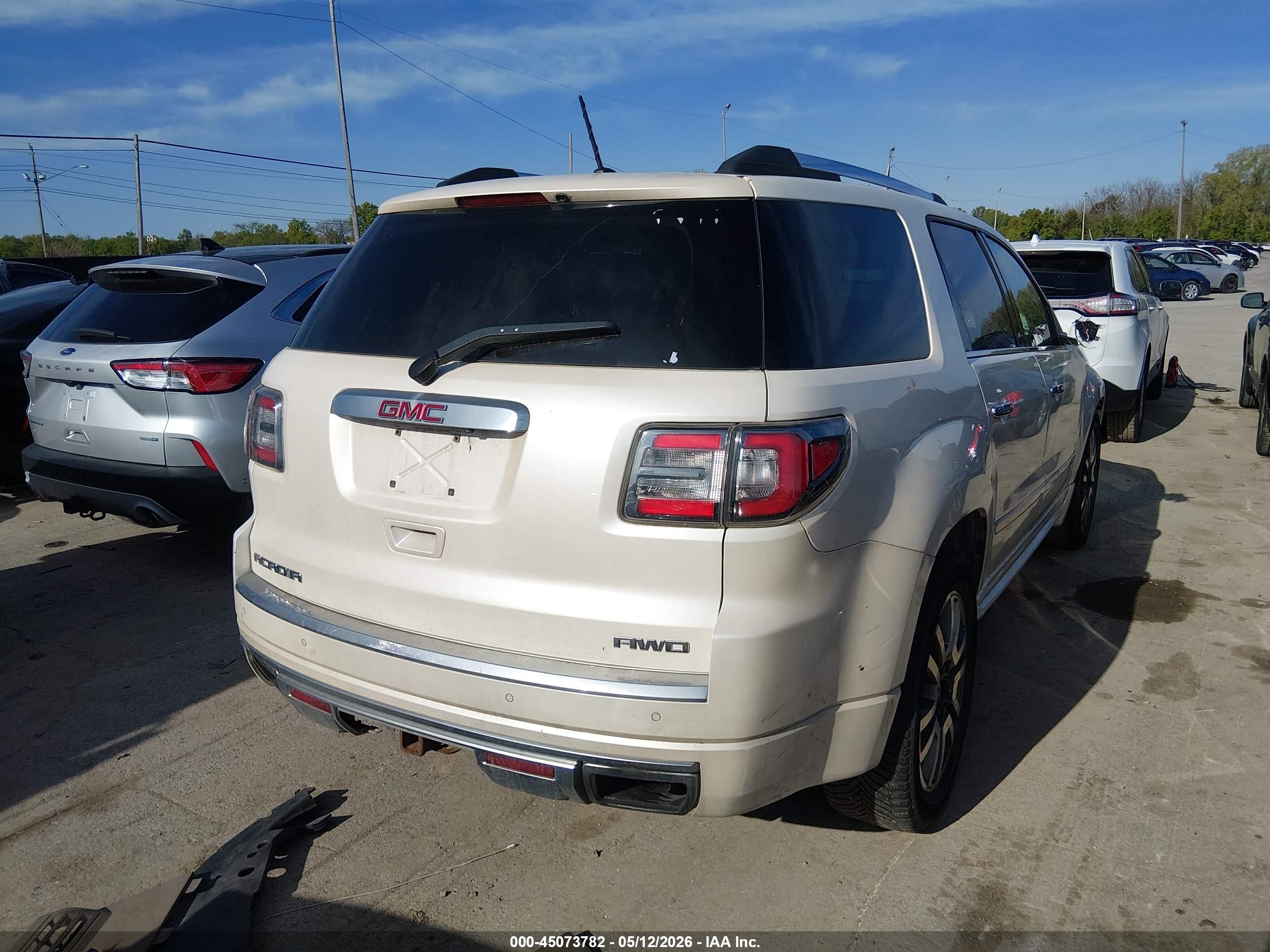 GMC ACADIA image 4