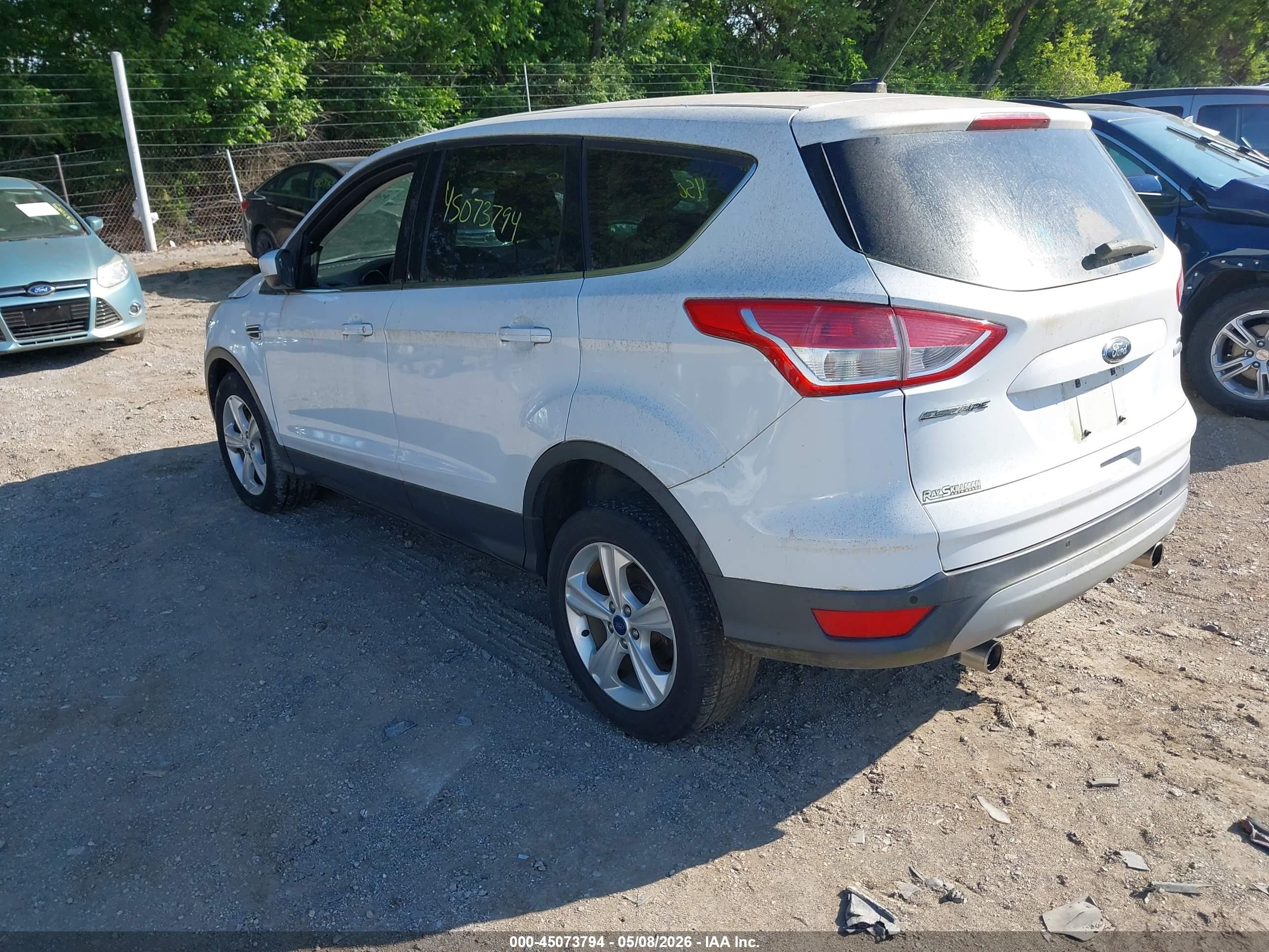FORD ESCAPE image 3